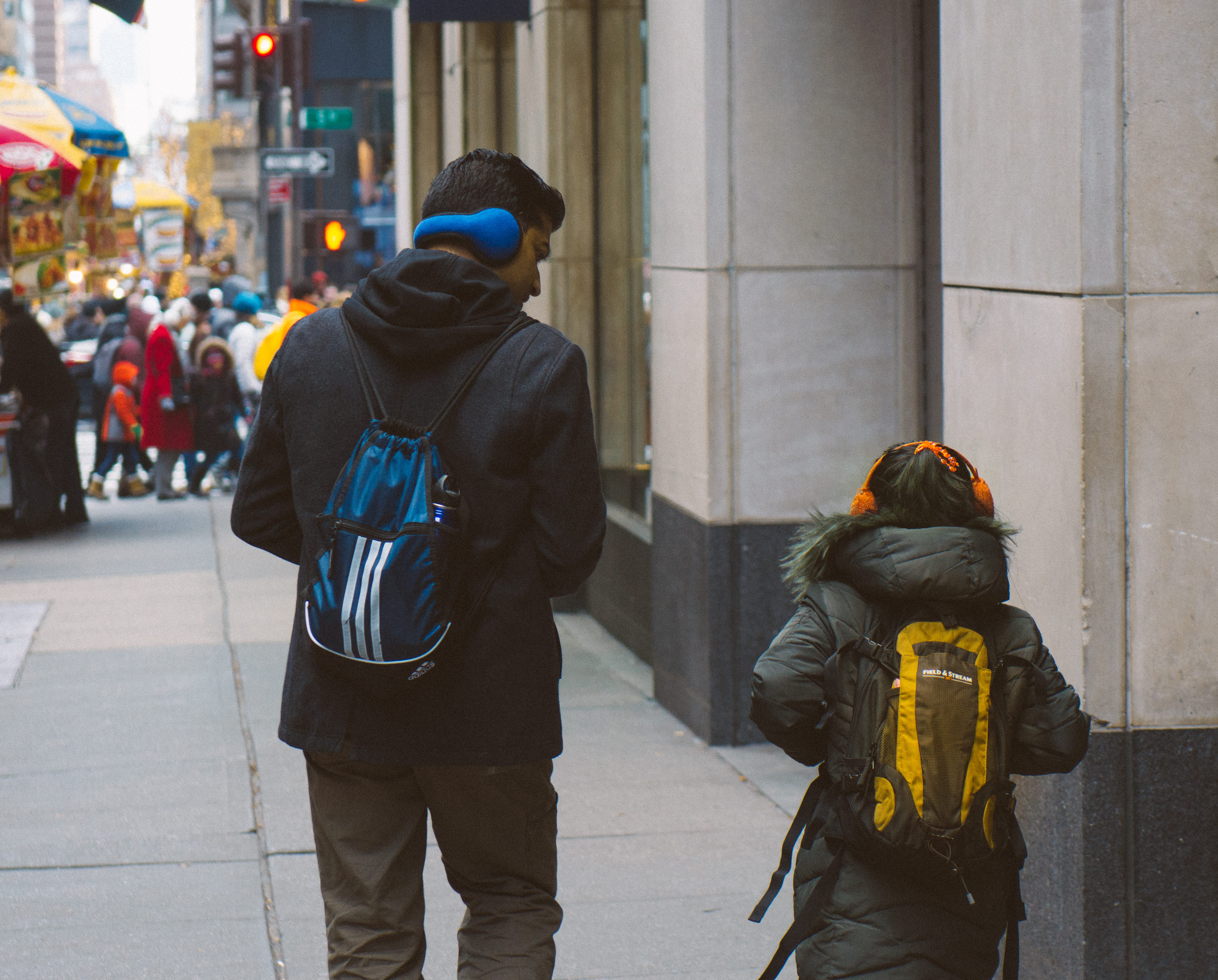 path, father, jacket, girl, standing, three quarter length, street, incidental people, 4K, apparel, sweatshirt, city life, city, people, rear view, parenthood, HD Wallpaper