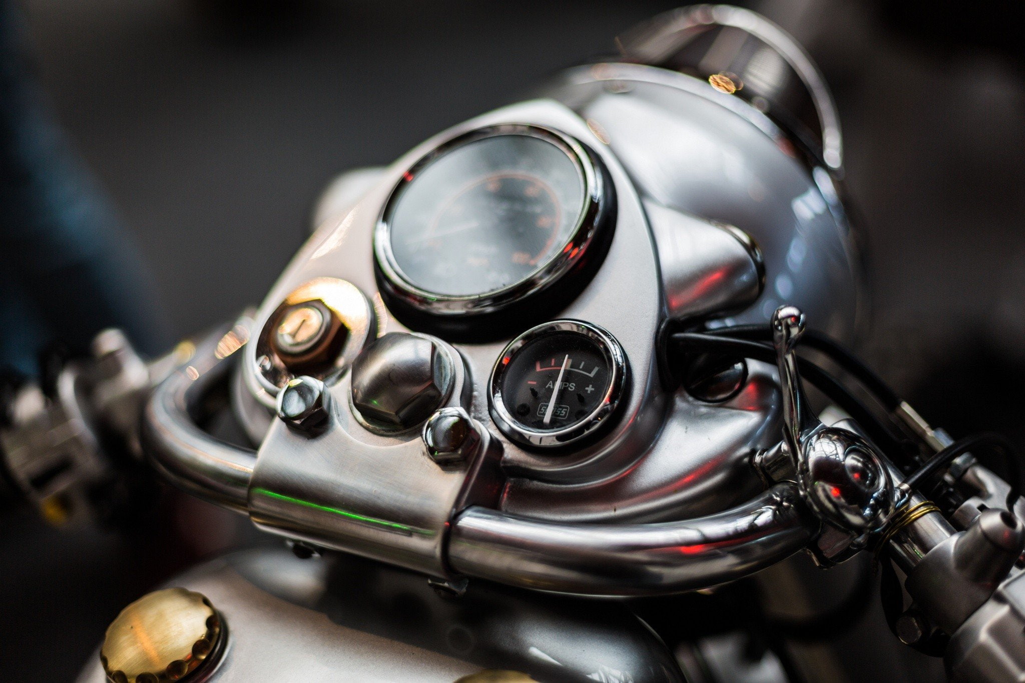 technology, vehicle part, no people, focus on foreground, chrome, heavy bike macro, day, high angle view, metal, 1080P, mode of transportation, land vehicle, HD Wallpaper