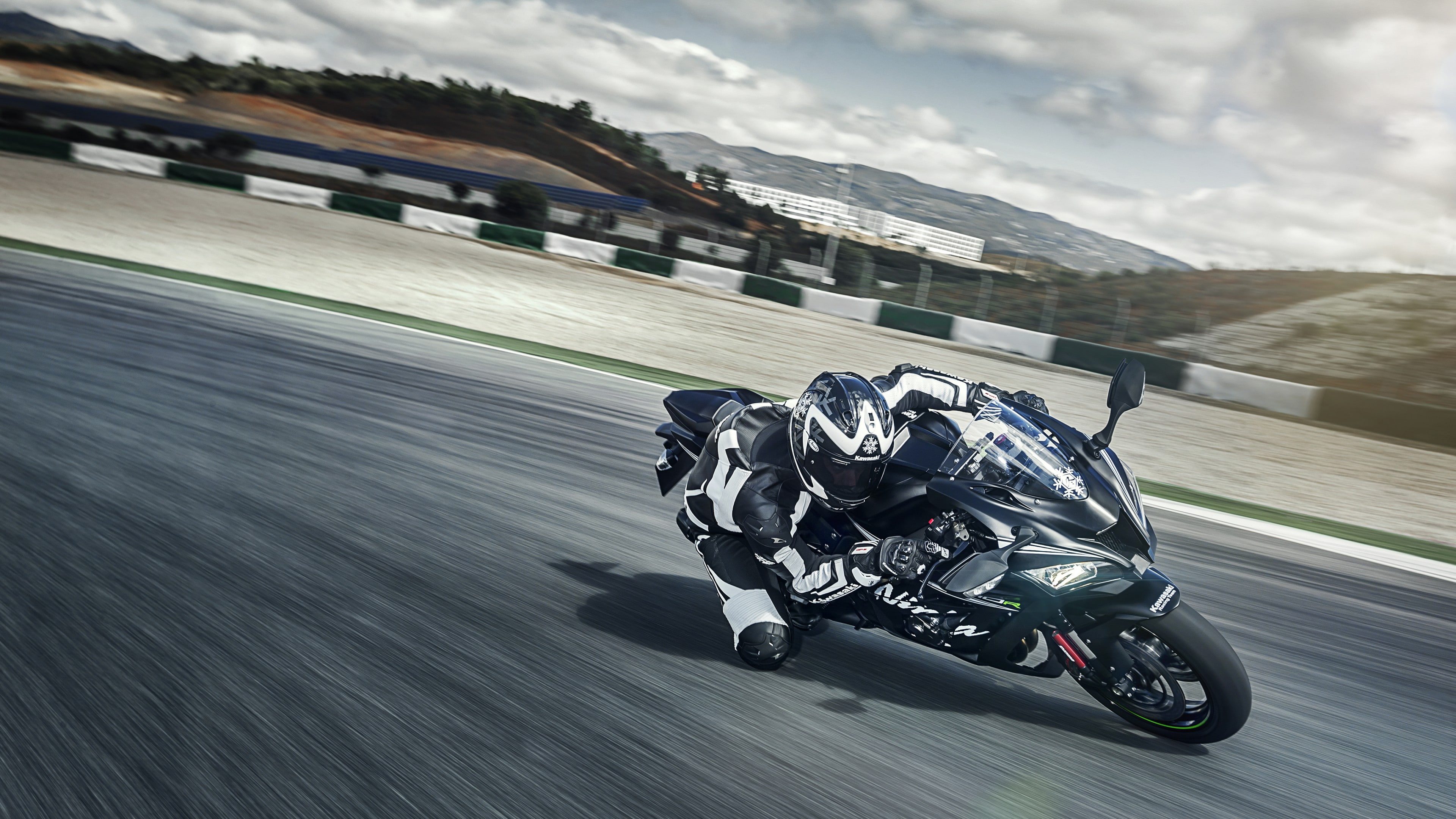 speeding, black, best bikes, track, sports, sky, kawasaki ninja zx10r, person, cloudy, daytime, 4K, best motorcycle, bike, riding, HD Wallpaper