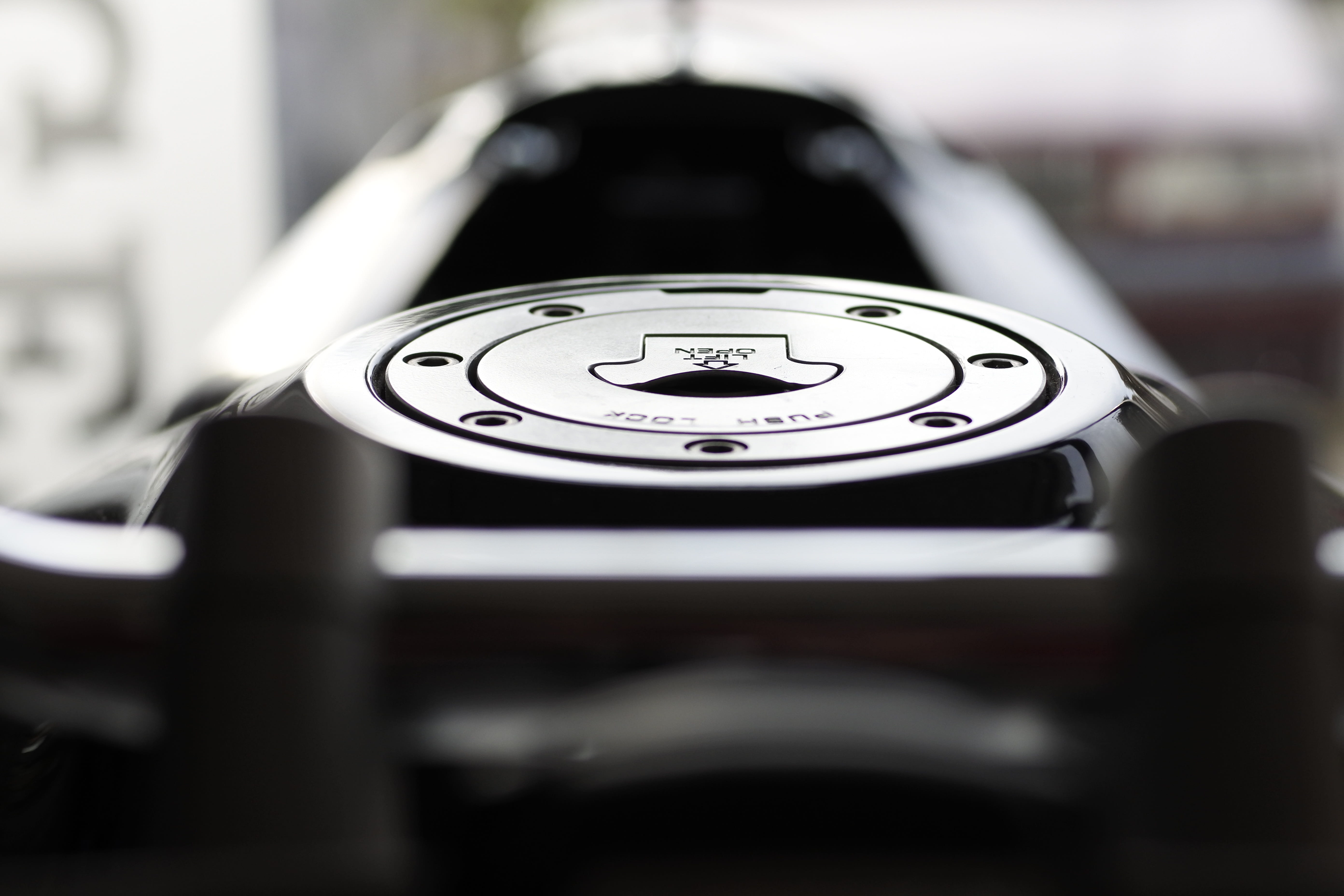no people, close-up, record, arts culture and entertainment, engine mounting, selective focus, turntable, history, indoors, hornet, antique, the past, metal, HD Wallpaper