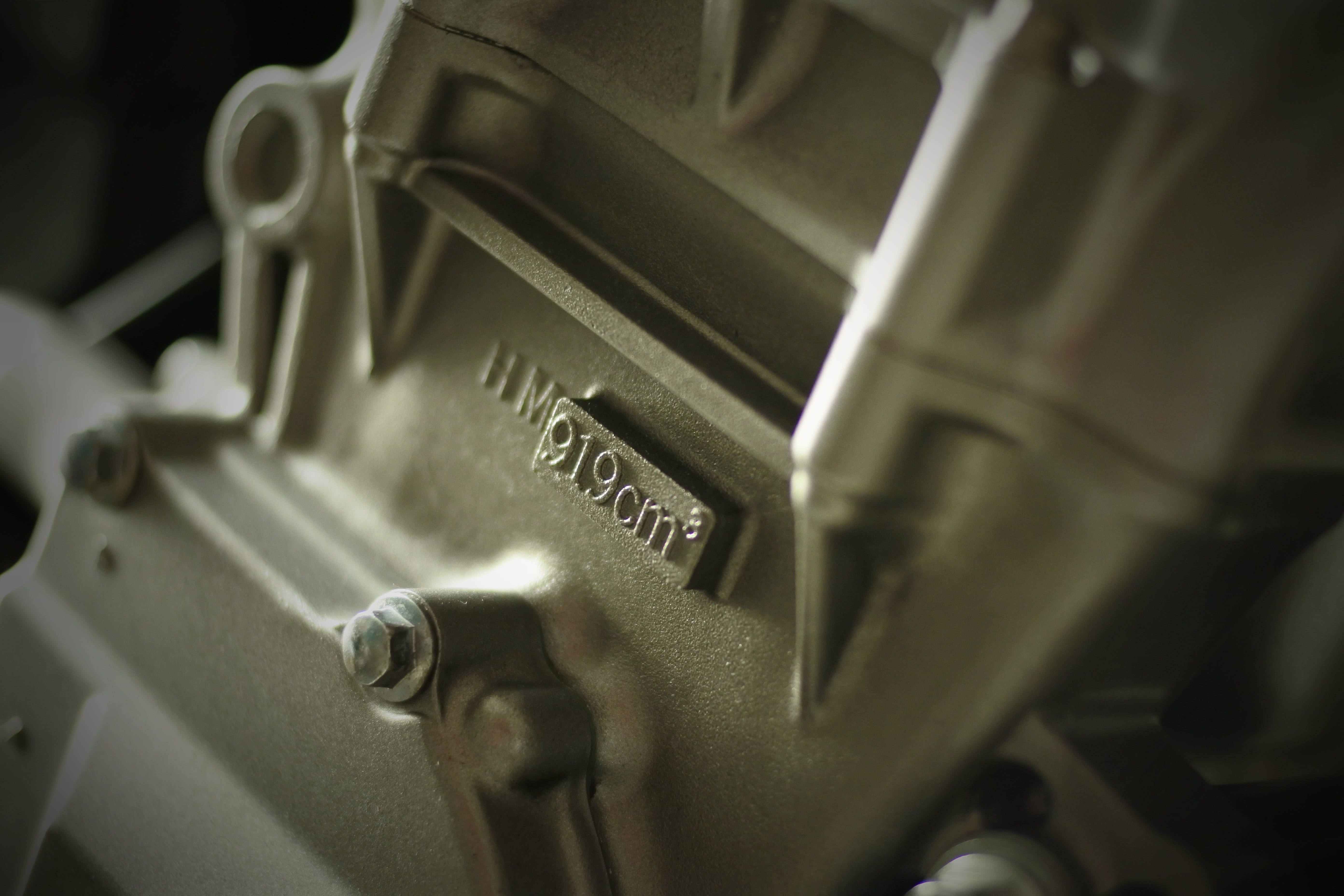 machine part, metal, selective focus, honda cb900f, indoors, industrial equipment, close-up, hornet, transportation, equipment, control panel, business, HD Wallpaper