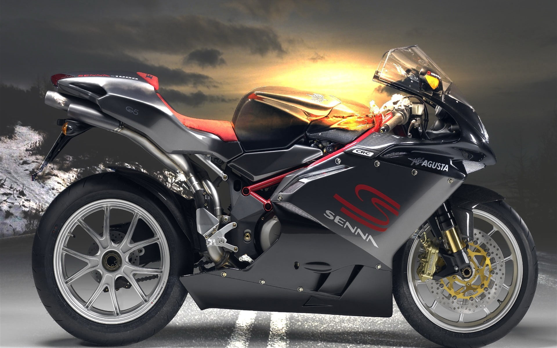 day, wheel, land vehicle, sports race, cloud - sky, motorcycle, transportation, sunlight, crash helmet, MV agusta, sports helmet, mode of transportation, HD Wallpaper