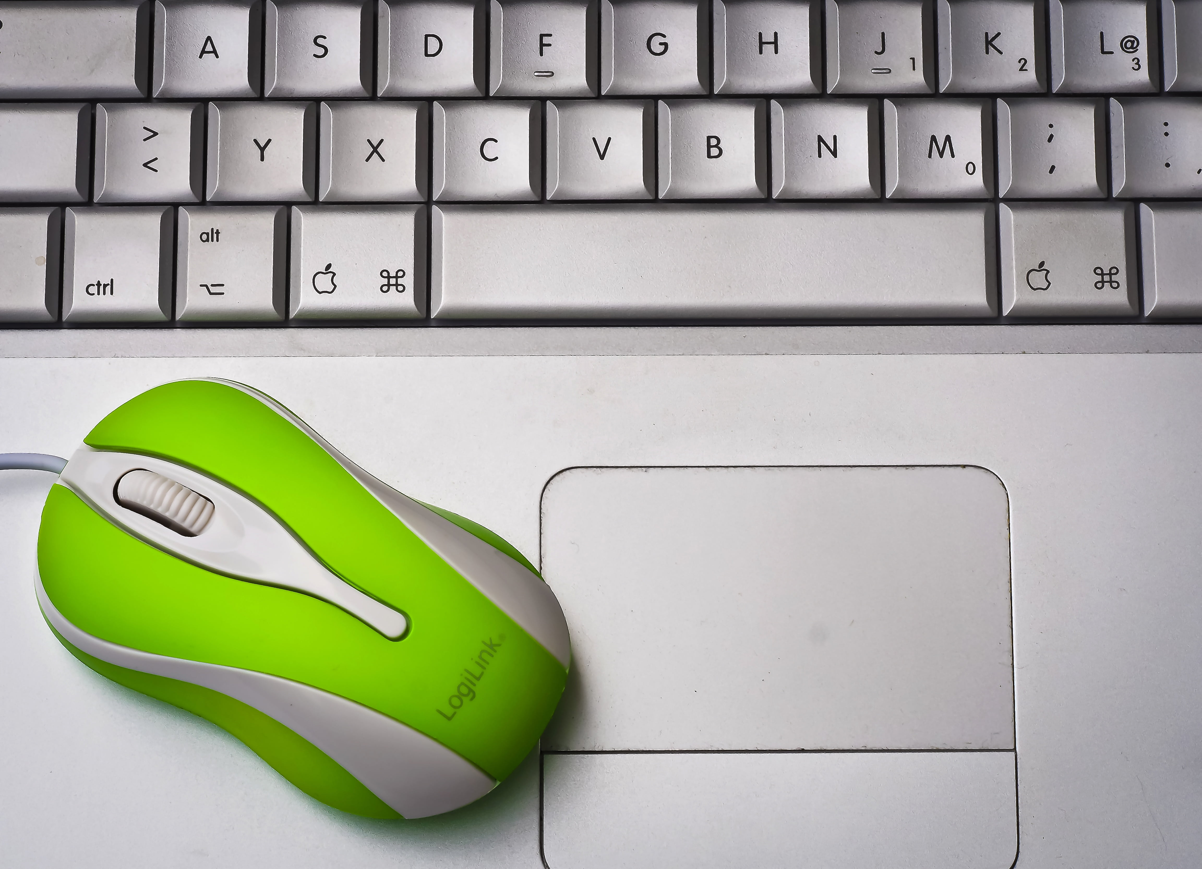 calculator, computer equipment, computer network, computer, phone, green, close-up, laptop, close, mouse, home office, internet, no people, tap, notebook, HD Wallpaper