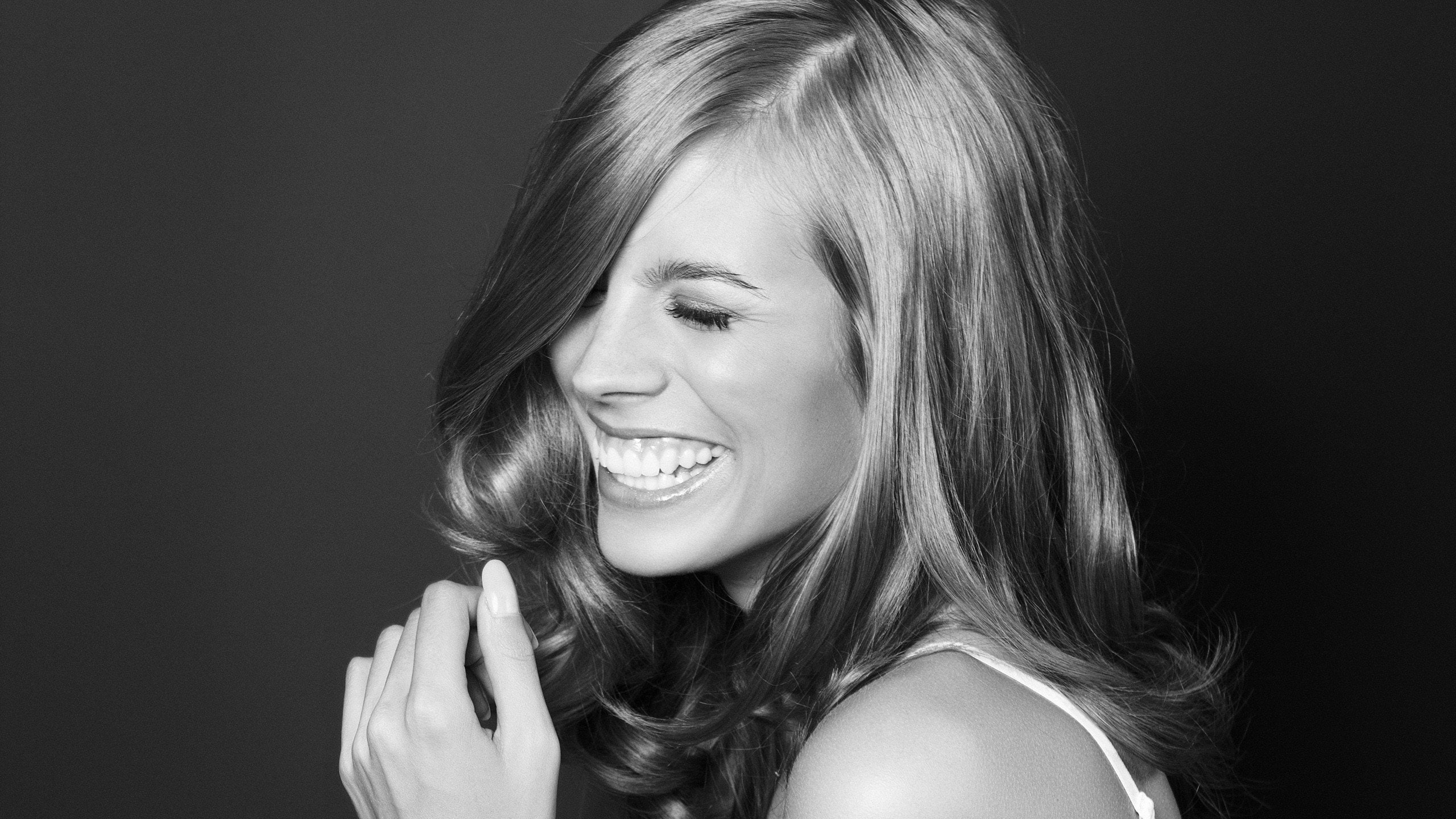 sarah, 2K, women, white, smiling, black, blondes, playmates, HD Wallpaper
