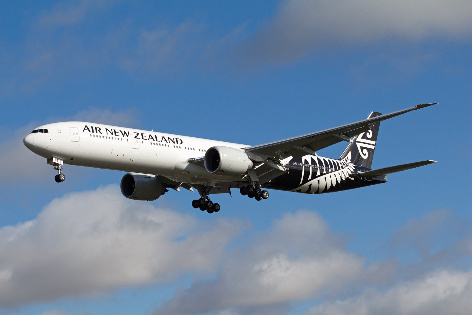 airliner, aircrafts, transport, 720P, plane, airplane, boeing, 777, HD Wallpaper