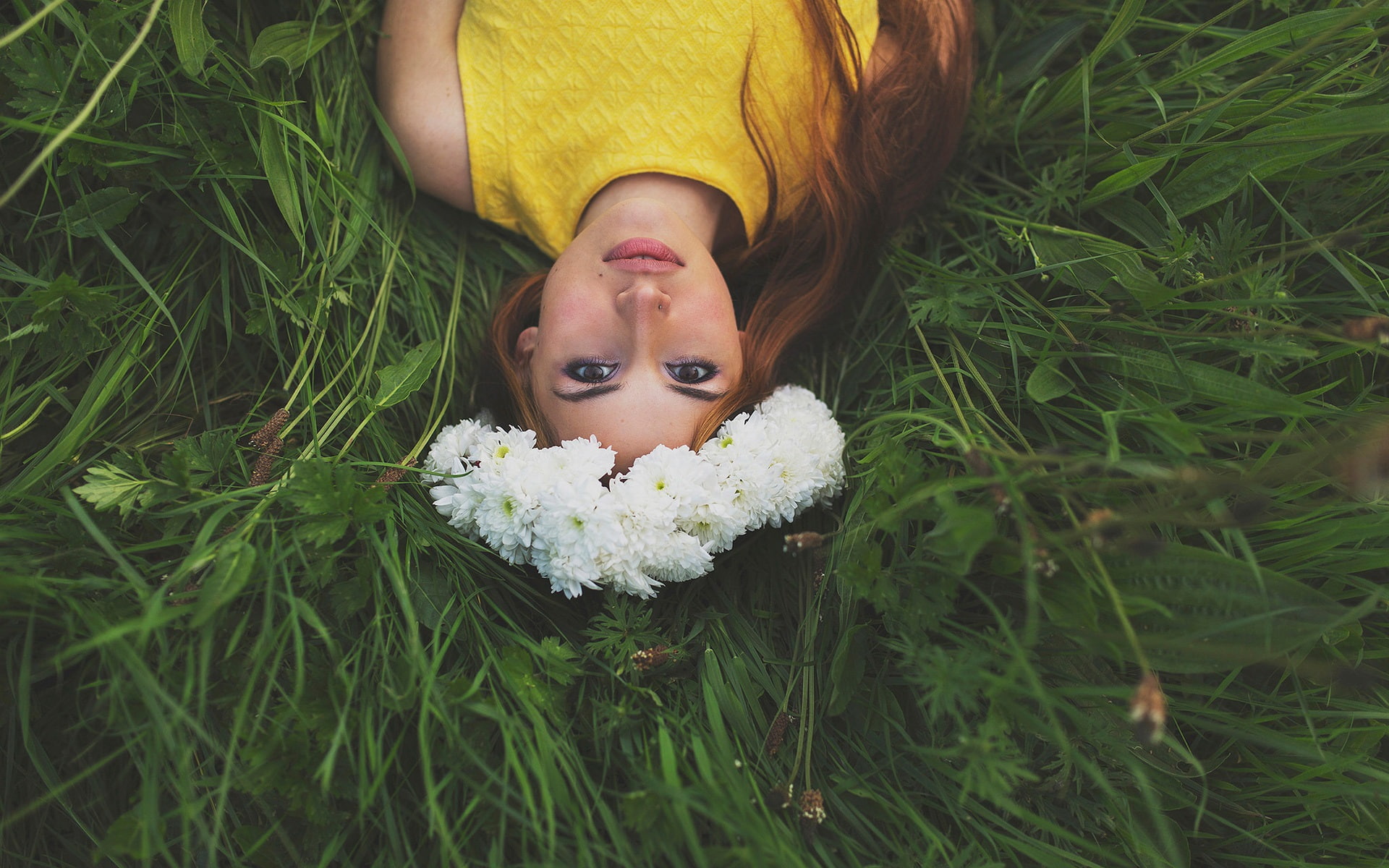 Wreath, Grass, Flowers, 1080P, Picture, Beautiful, Wonderful, Girl, HD Wallpaper