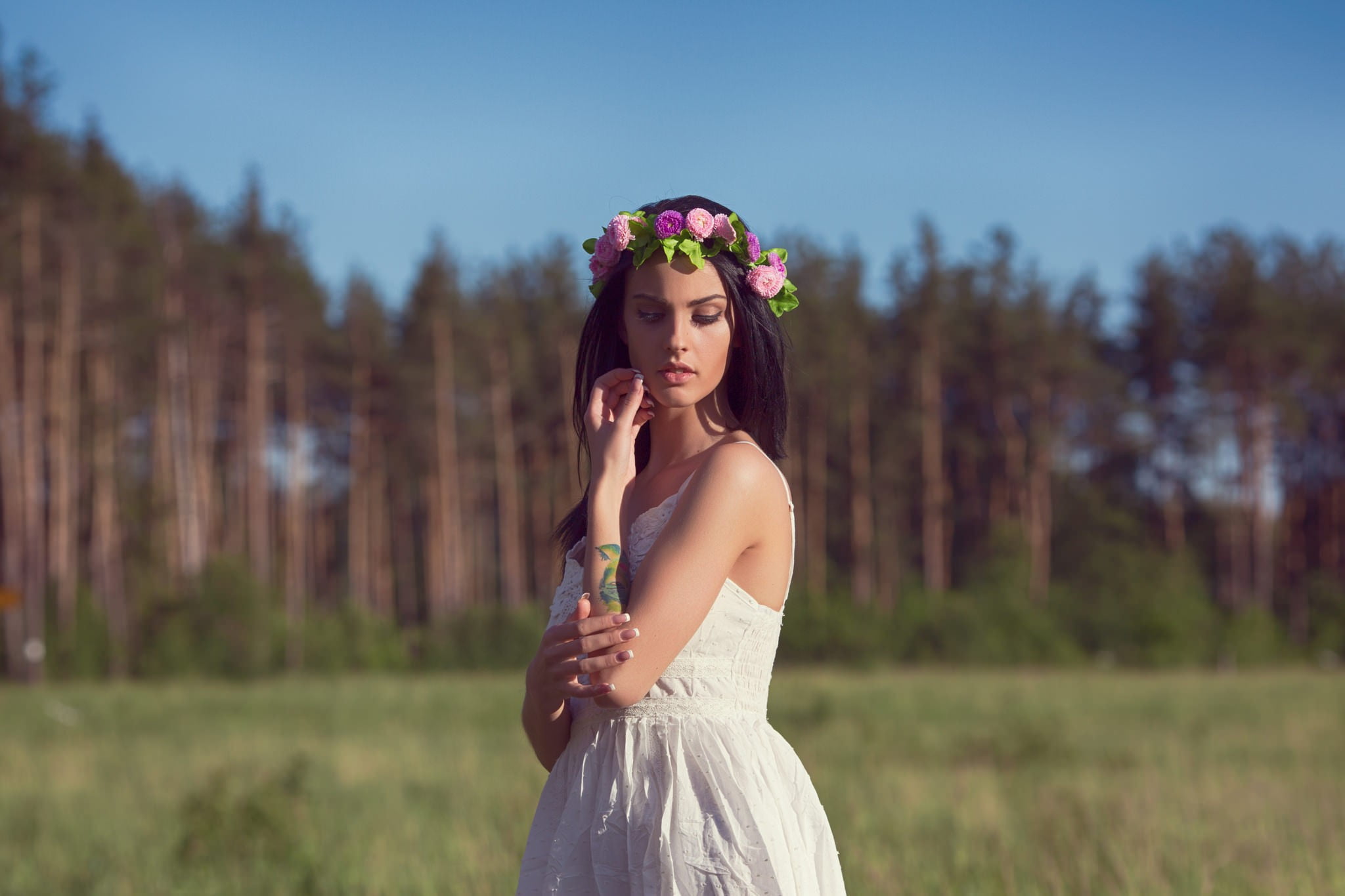 outdoors, clear, land, young women, women, model, real people, dress, daytime, flower, plant, woman, near, white dress, standing, beautiful woman, trees, HD Wallpaper