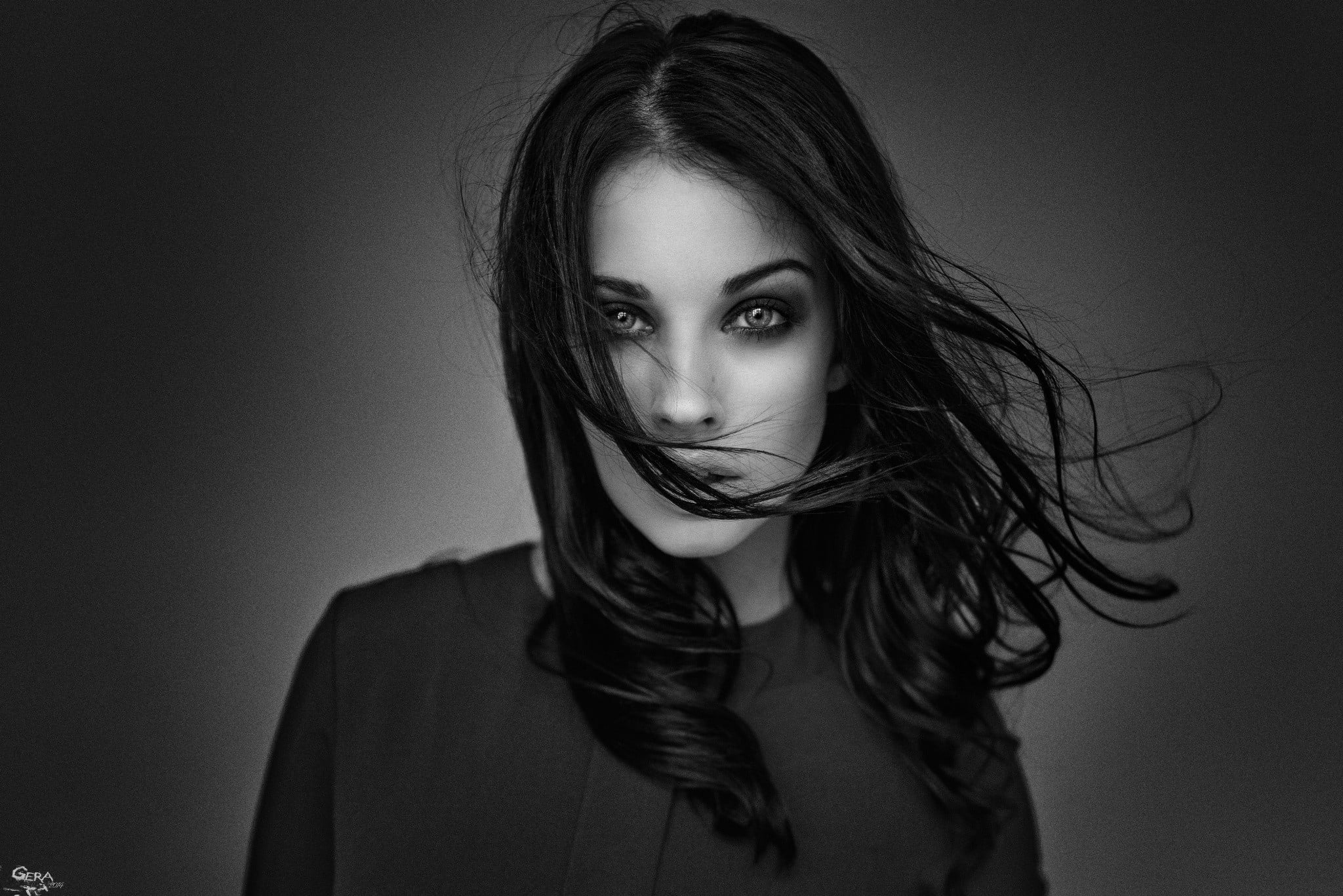 Georgy Chernyadyev, beauty, neck, adult, 1080P, human hair, headshot, looking at camera, gray background, top, s, Alla Berger, beautiful woman, indoors, HD Wallpaper