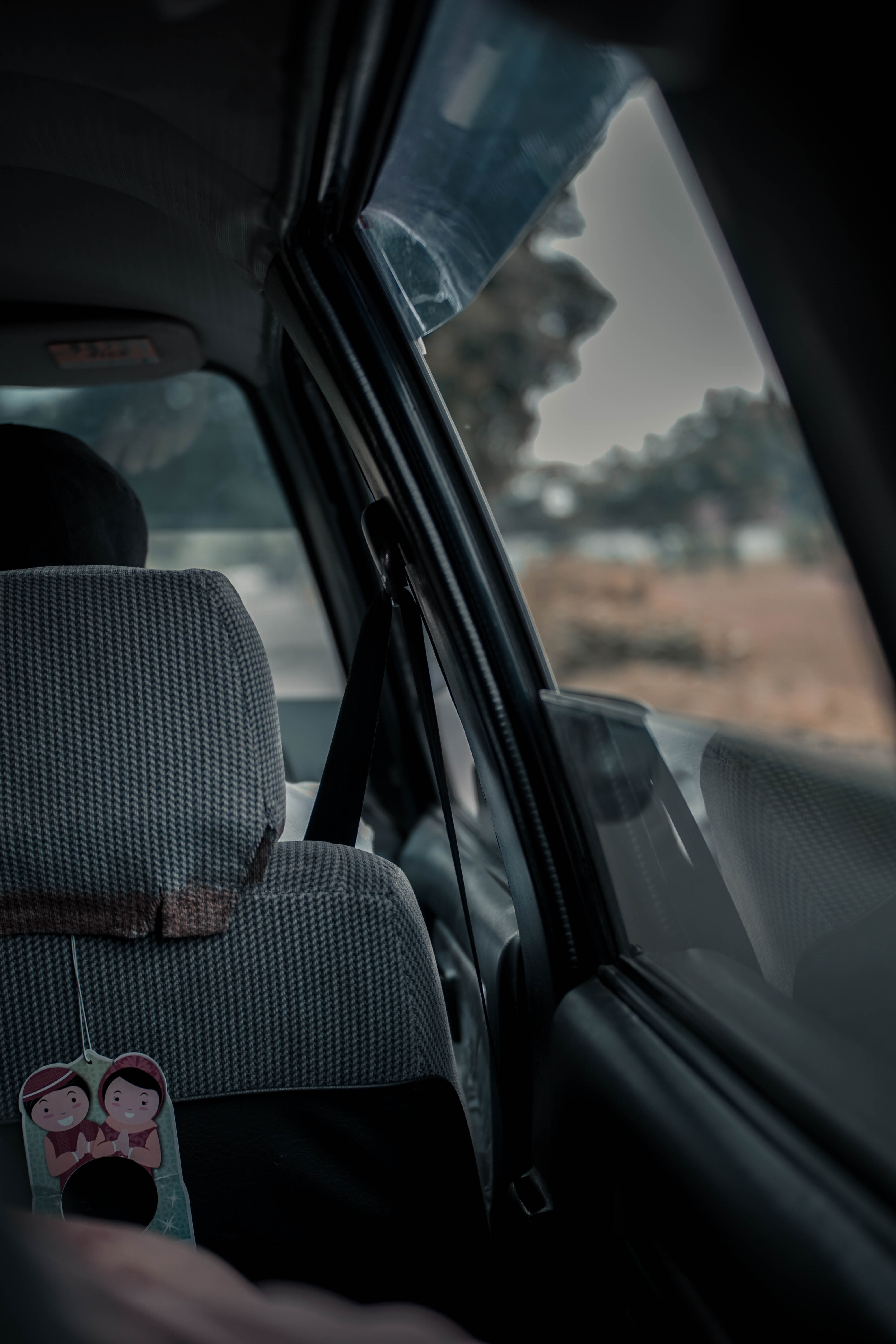 visual, car, panther, isuzu, travel, 5K, day, lifestyles, sony alpha, focus on foreground, car interior, glass - material, driving, street, land vehicle, Phone HD Wallpaper