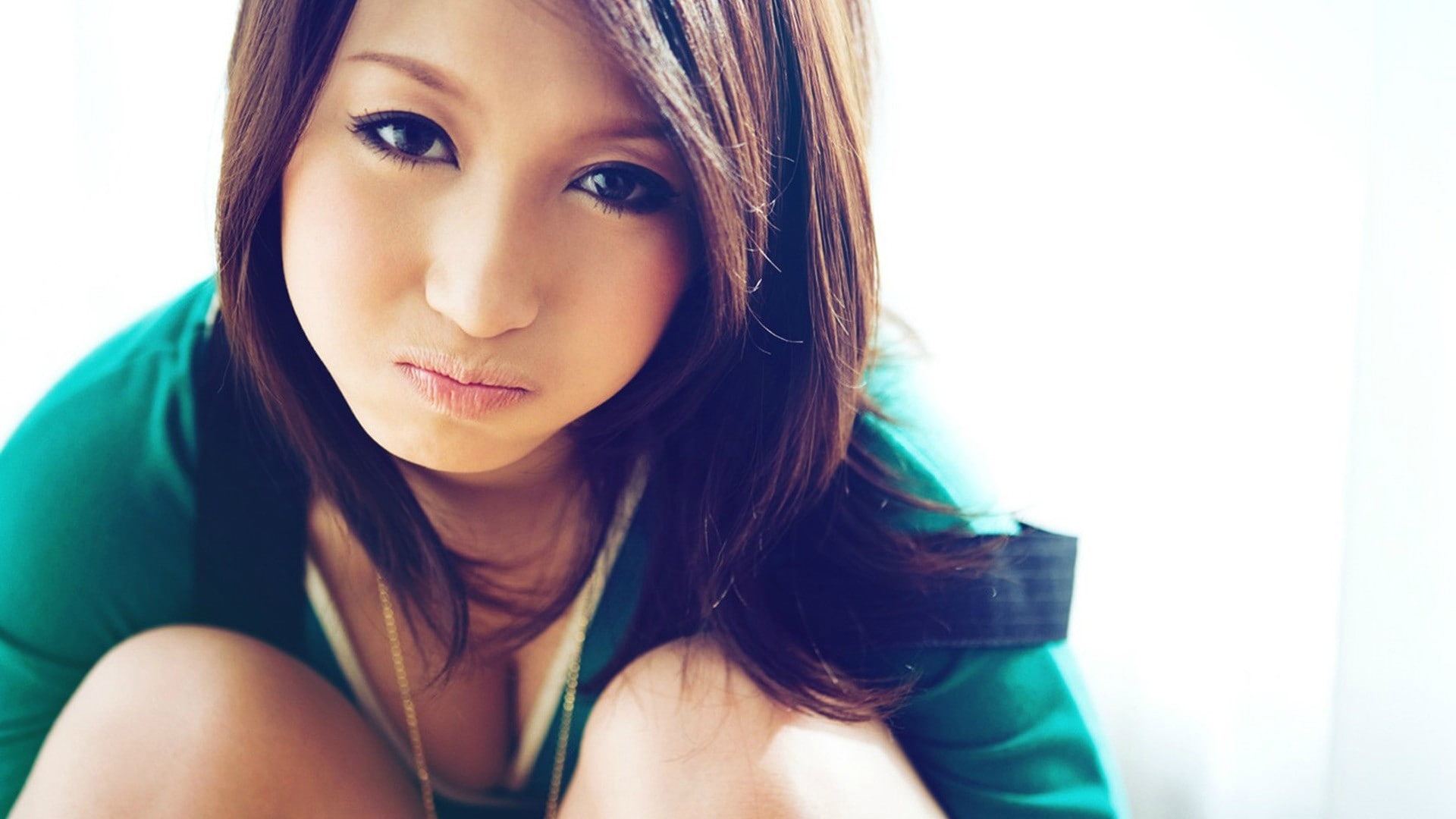 1080P, looking at viewer, women, Asian, pouting, cleavage, HD Wallpaper