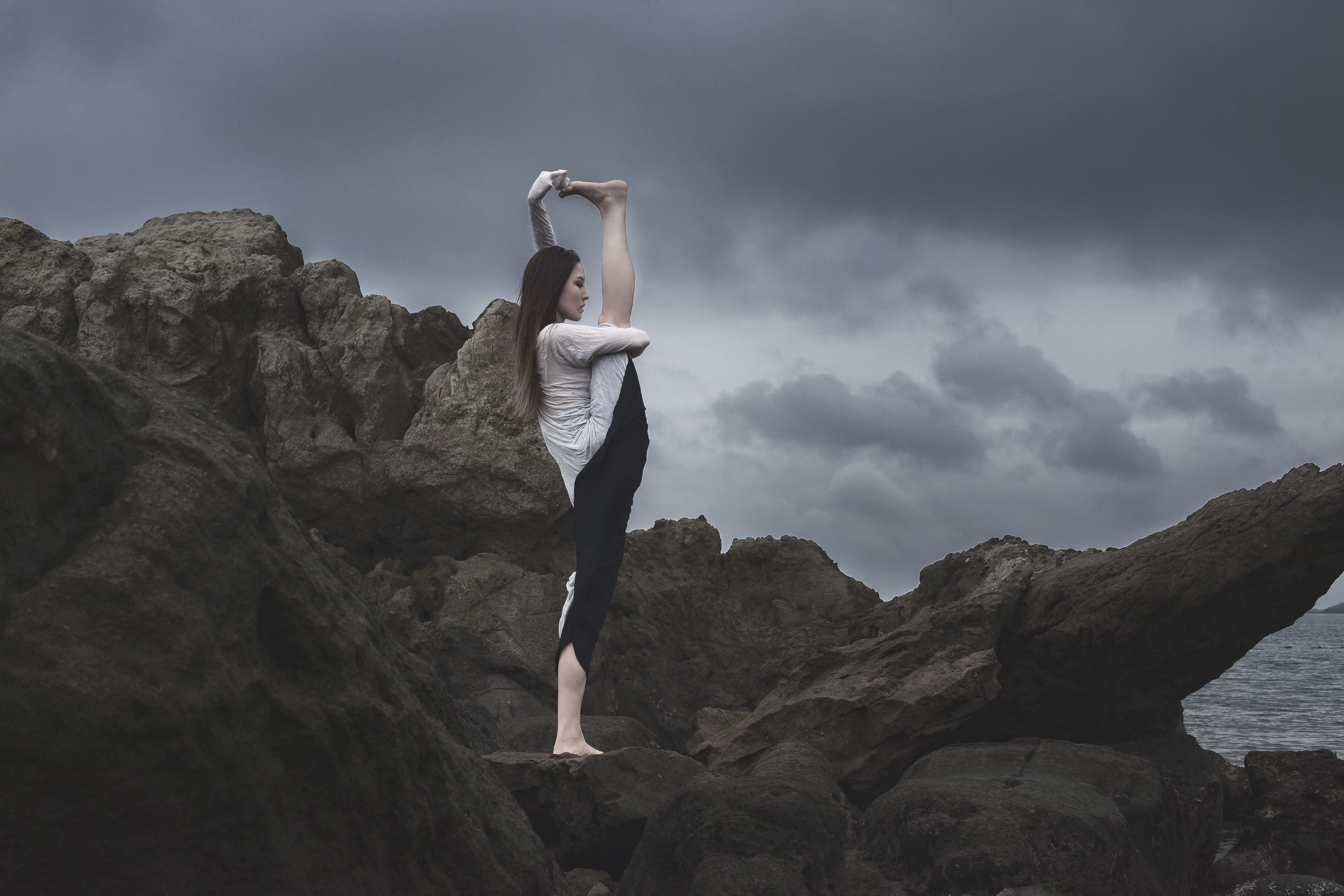 rock formation, solid, top, young adult, sky, lifestyles, cloudy, hayama, young women, dance pose, outdoors, rock - object, leisure activity, adult, japan, HD Wallpaper