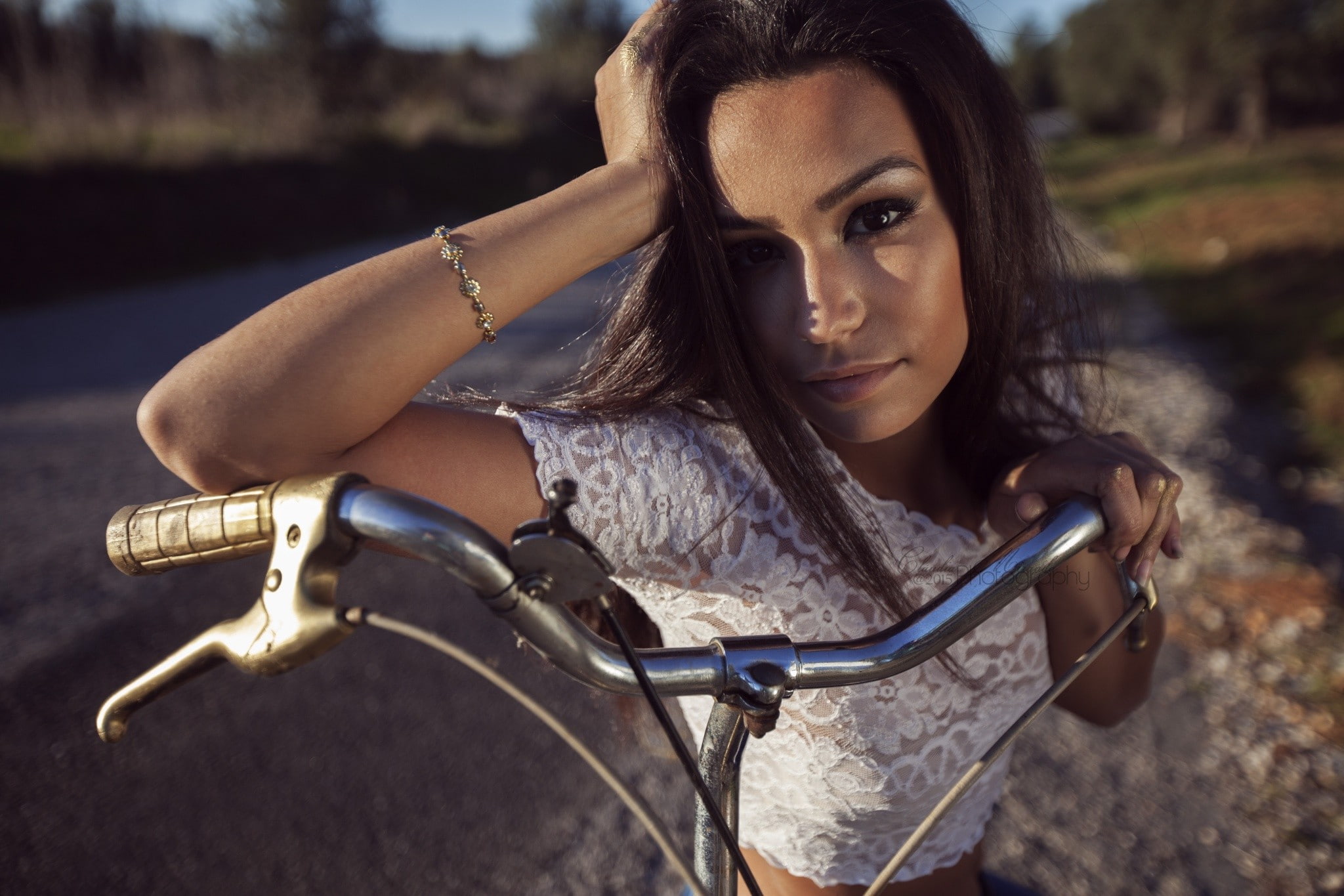 bicycle, focus on foreground, front view, one person, leisure activity, adult, transportation, women with bikes, looking at camera, beautiful woman, women, HD Wallpaper