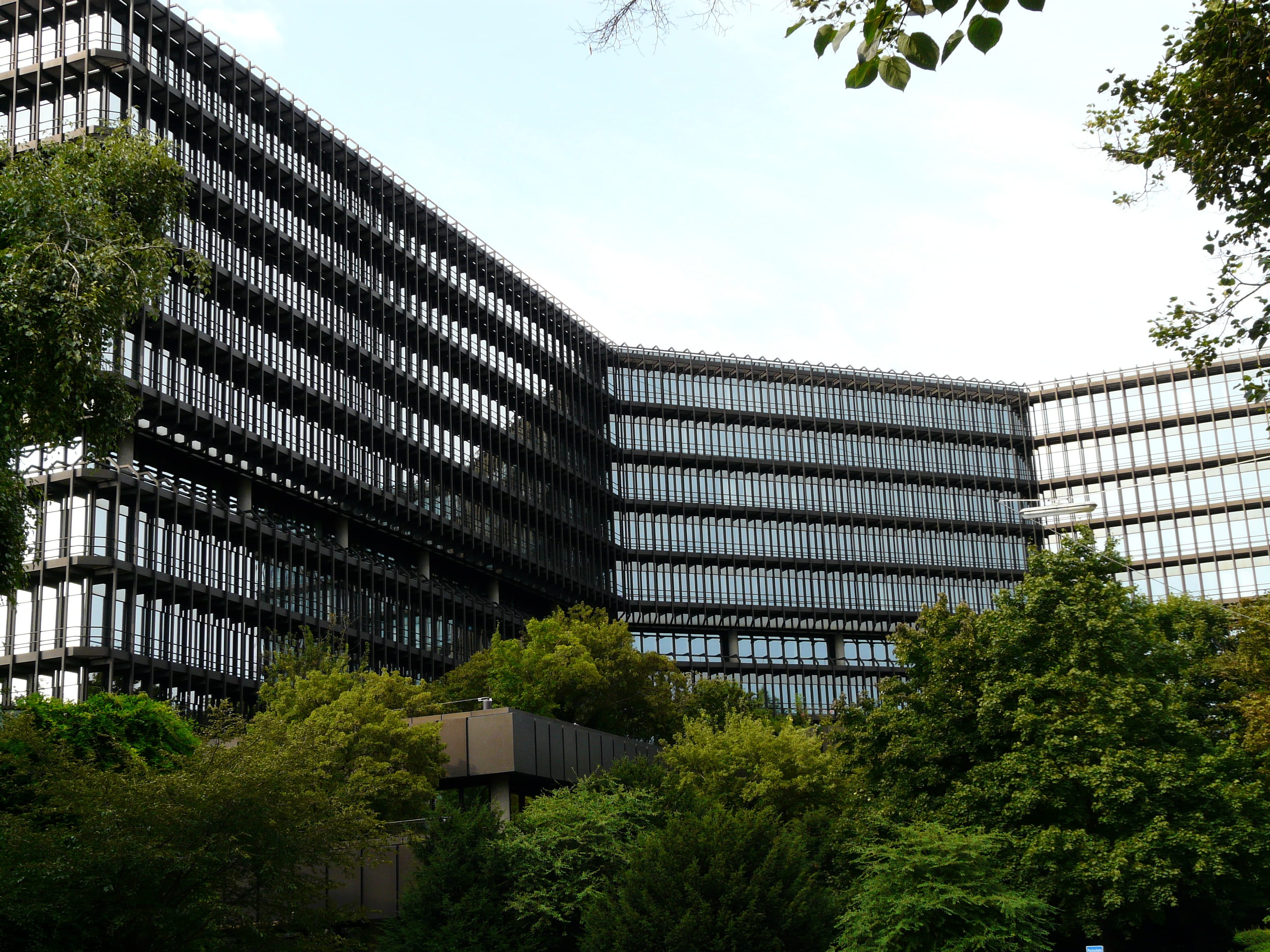no people, tree, office, patent, outdoors, building exterior, architecture, building, Building, office building exterior, modern, cloud - sky, institute, HD Wallpaper