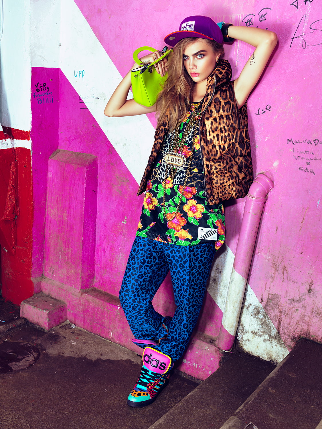 young adult, long hair, multi colored, women, portrait, model, blonde, clothing, necklace, purple, Cara Delevingne, fashion mistake, wall - building feature, Phone HD Wallpaper