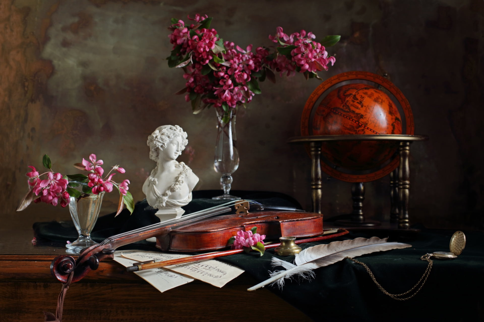 globe, pen, still life, figurine, watch, flowers, 1080P, notes, violin, HD Wallpaper