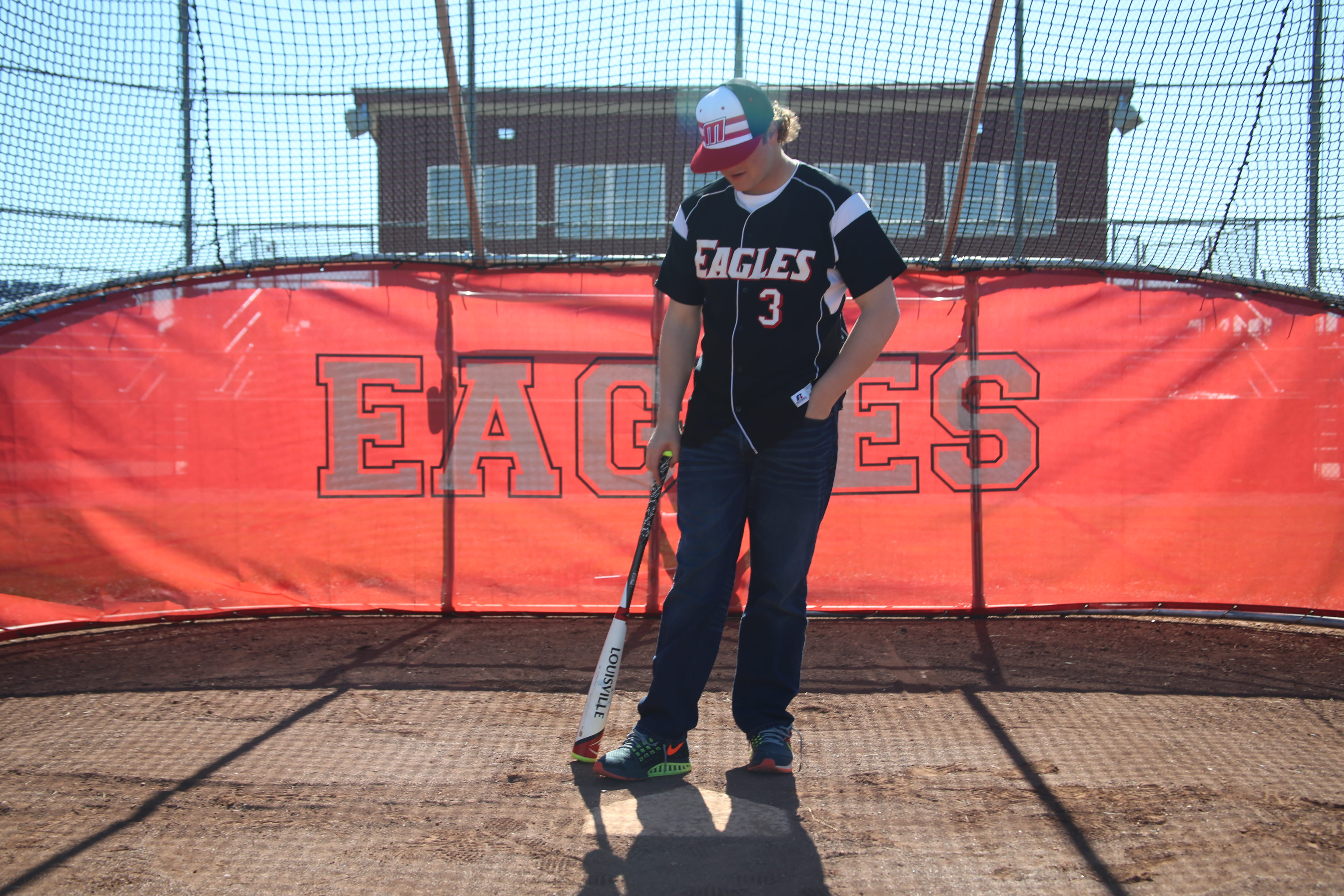 outdoors, red, one person, net, built structure, sports, real people, sport, clothing, sunlight, leisure activity, 5K, baseball, men, eagles, full length, HD Wallpaper