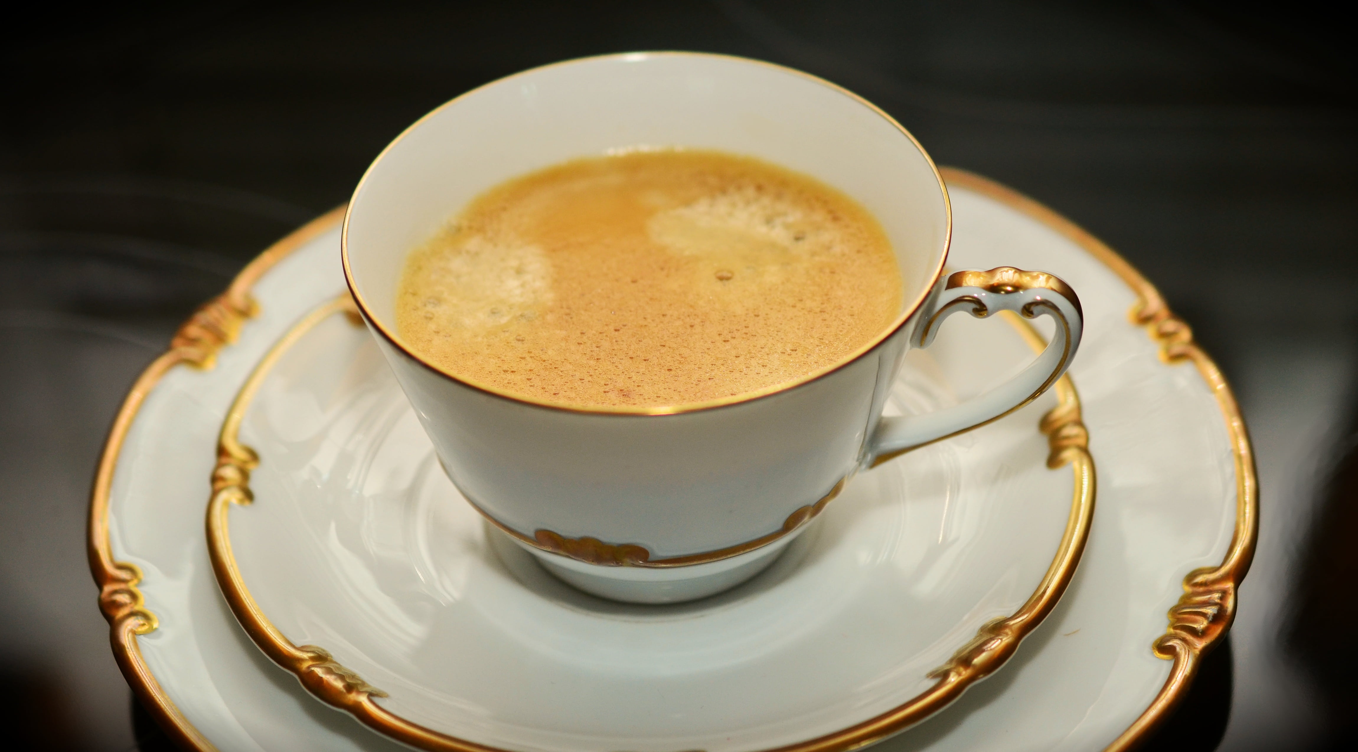 brown, builds, indoors, coffee, cappuccino, latte, refreshment, mug, crockery, cover, high angle view, food and drink, cup, still life, table, aroma, black background, HD Wallpaper