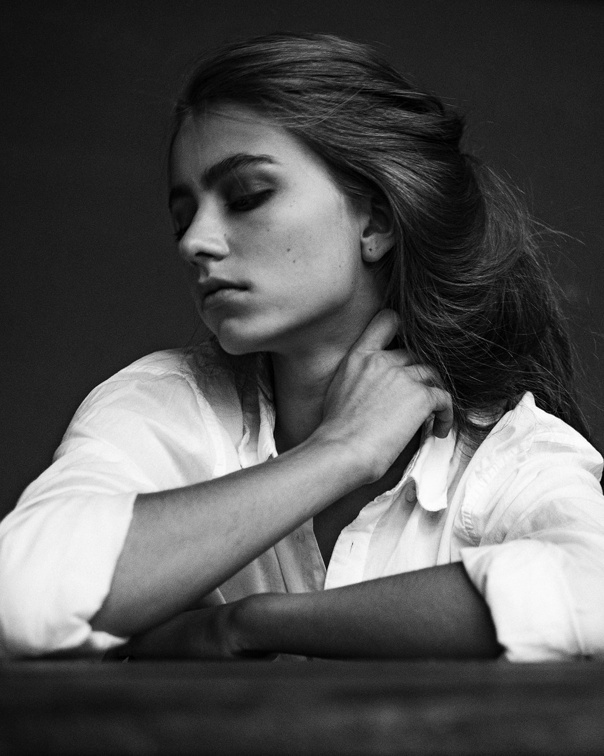 young adult, black background, emotion, Aleksey Trifonov, white shirt, real people, headshot, lifestyles, women, indoors, 720P, face, sitting, hair, model, Phone HD Wallpaper