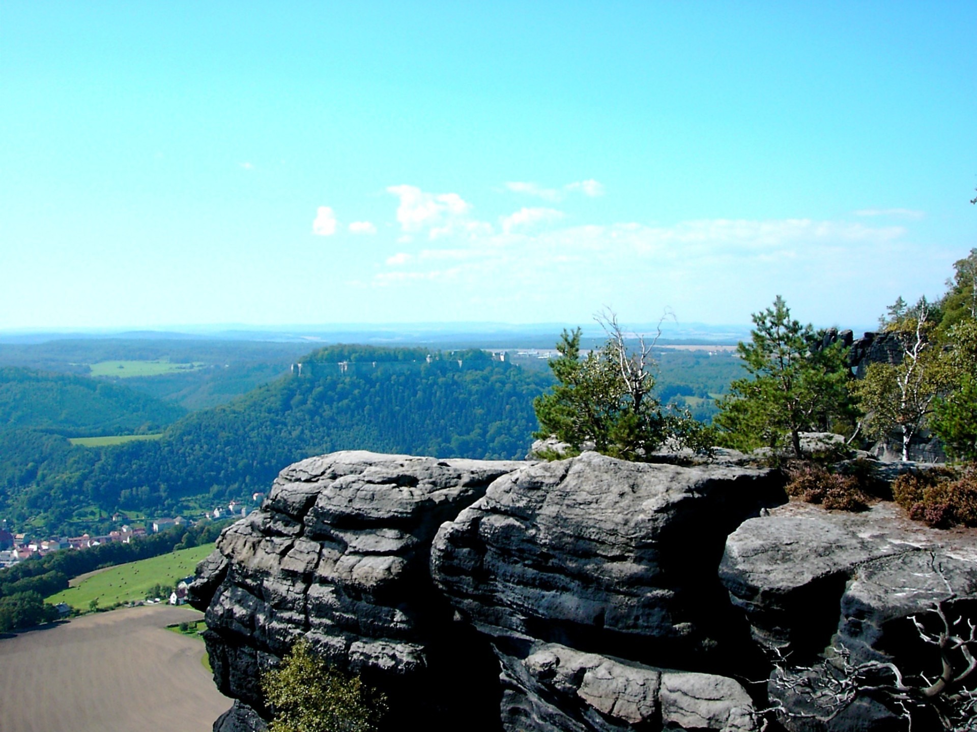 solid, rock - object, sea, no people, day, nature, königstein, fixed königstein, tranquil scene, non-urban scene, tree, rock formation, tranquility, land, HD Wallpaper