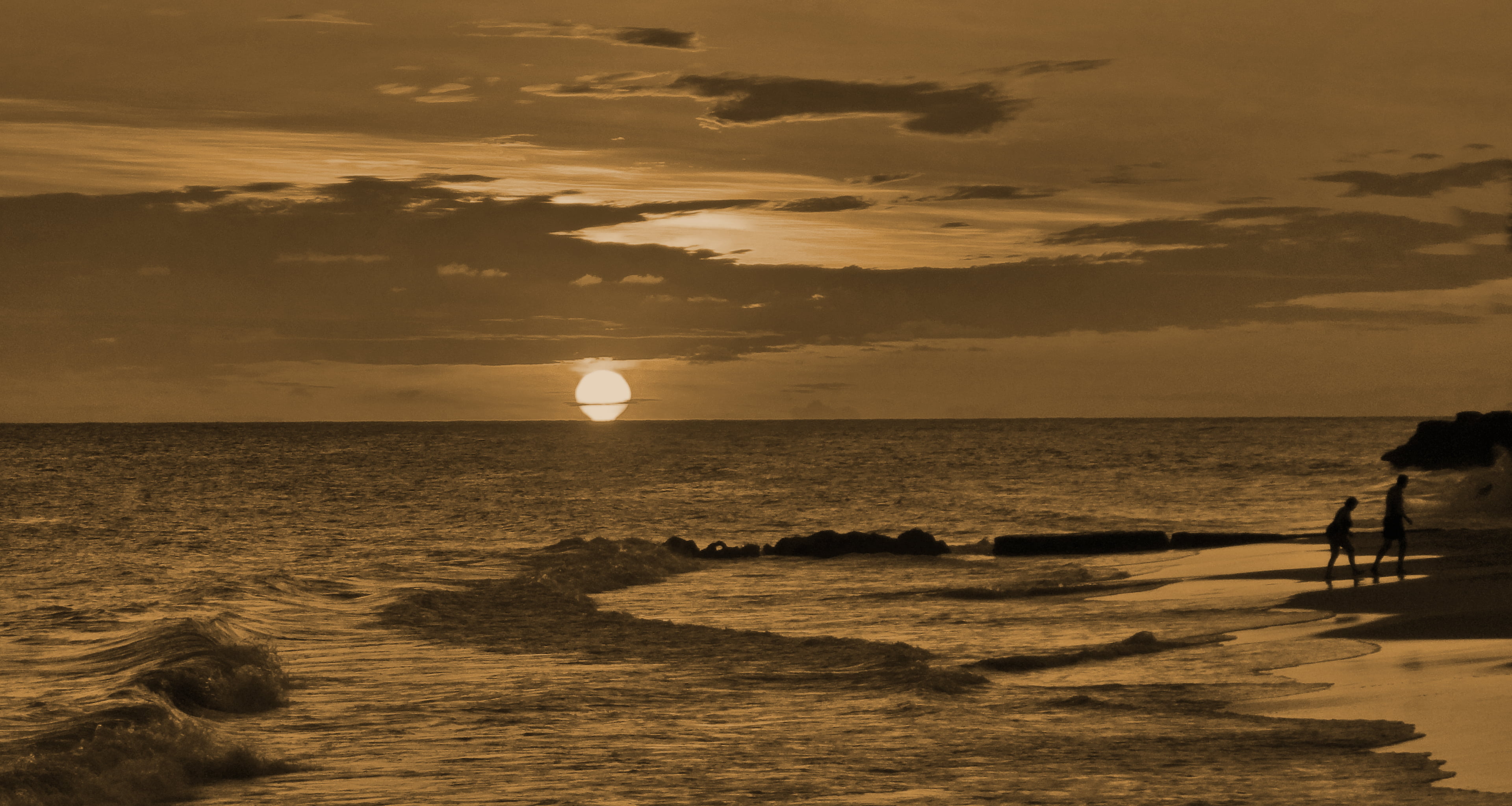 sun, Barbados, sea water, 2K, swim, photography, coastline, beach, nature, clouds, landscape, sepia, sunset, sea, down, water, view, HD Wallpaper