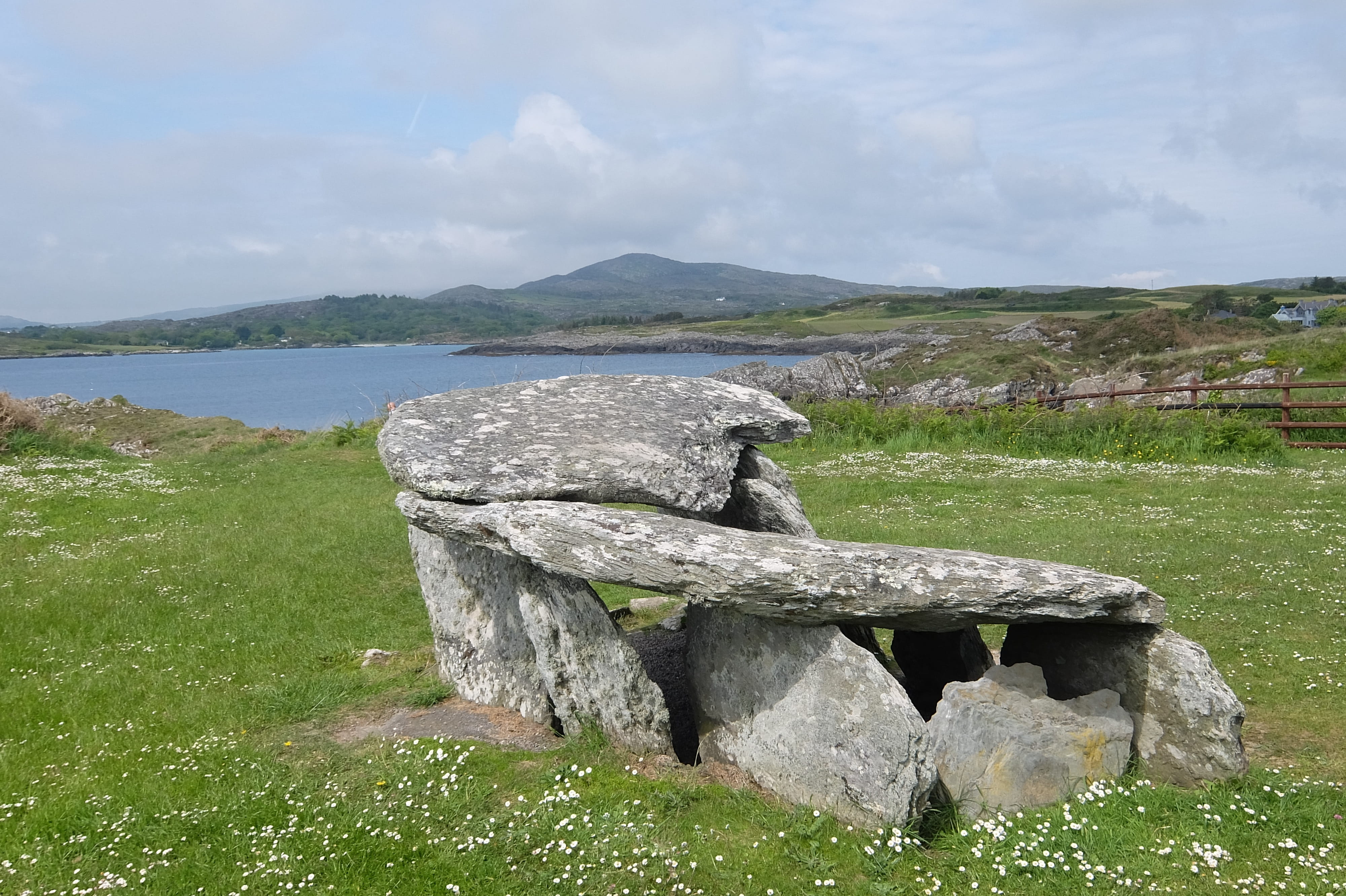 scenics - nature, ireland, grass, outdoors, tranquil scene, 4K, beauty in nature, stone, field, no people, cloud - sky, plant, tomb, tranquility, landscape, HD Wallpaper