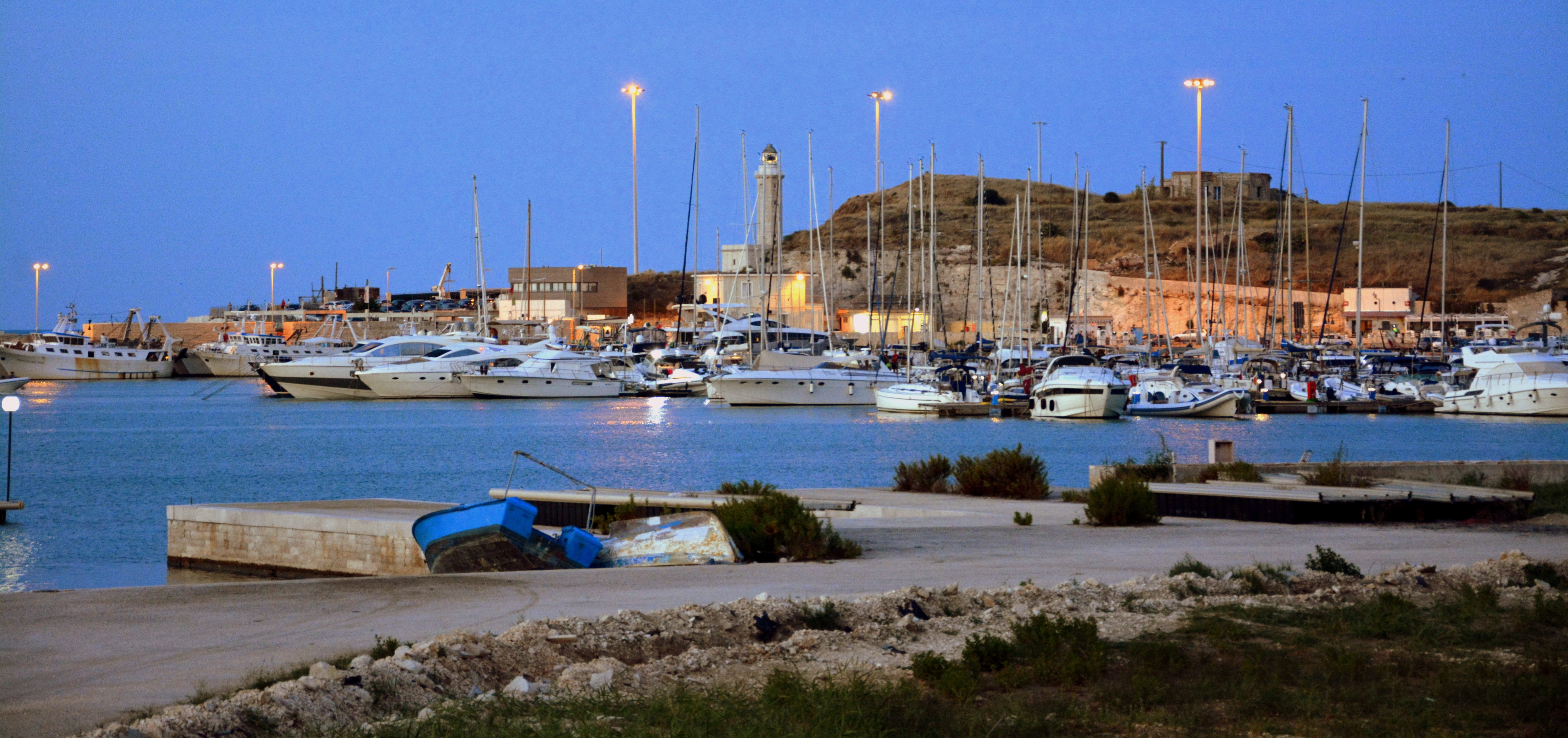 vieste, nautical vessel, marina, moored, yacht, porto, transportation, mode of transportation, puglia, building, harbor, no people, architecture, clear sky, HD Wallpaper