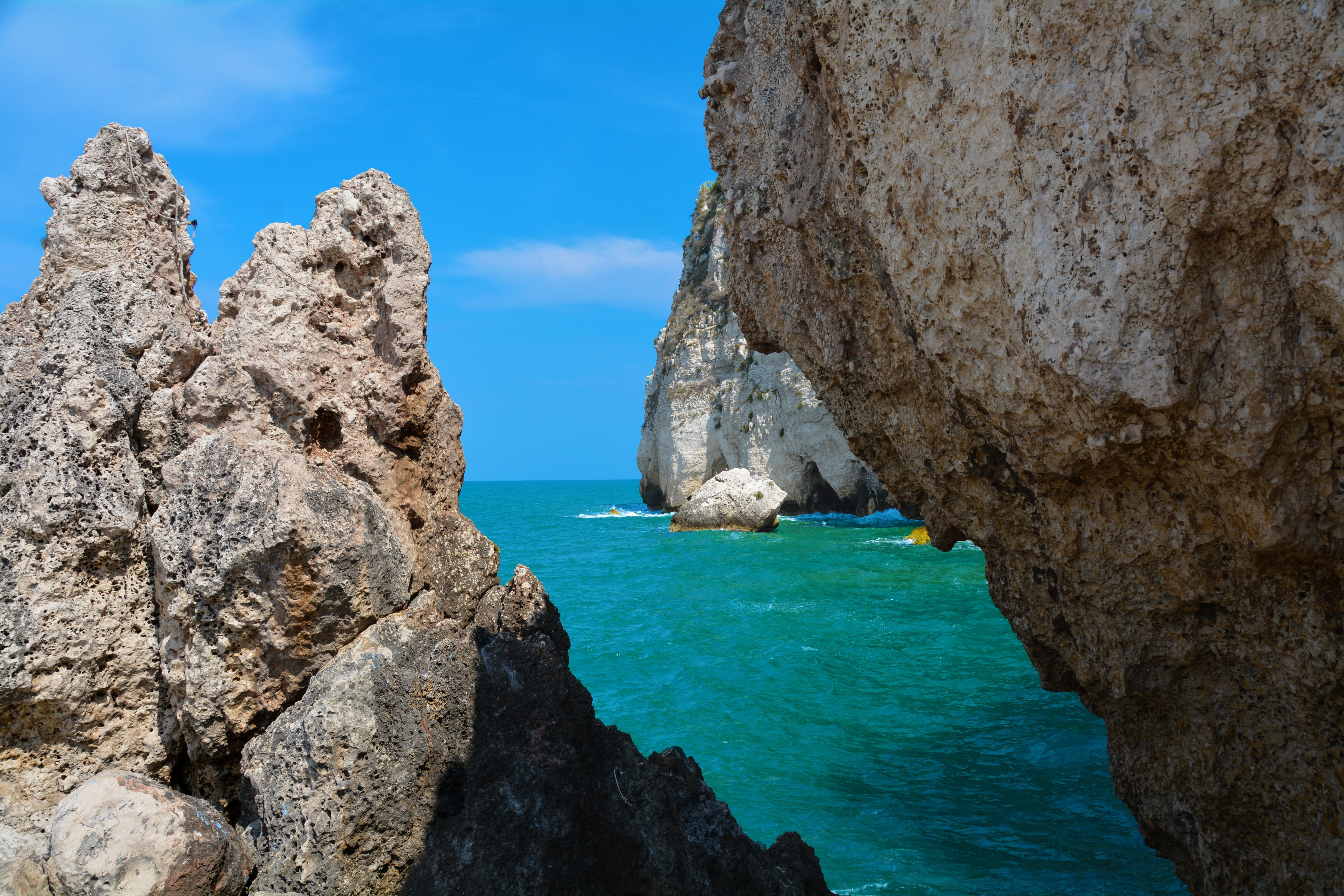 scenics, no people, cliff, outdoors, solid, mediterranean Sea, rock, Peschici, non-urban scene, summer, coastline, beauty in nature, horizon over water, HD Wallpaper