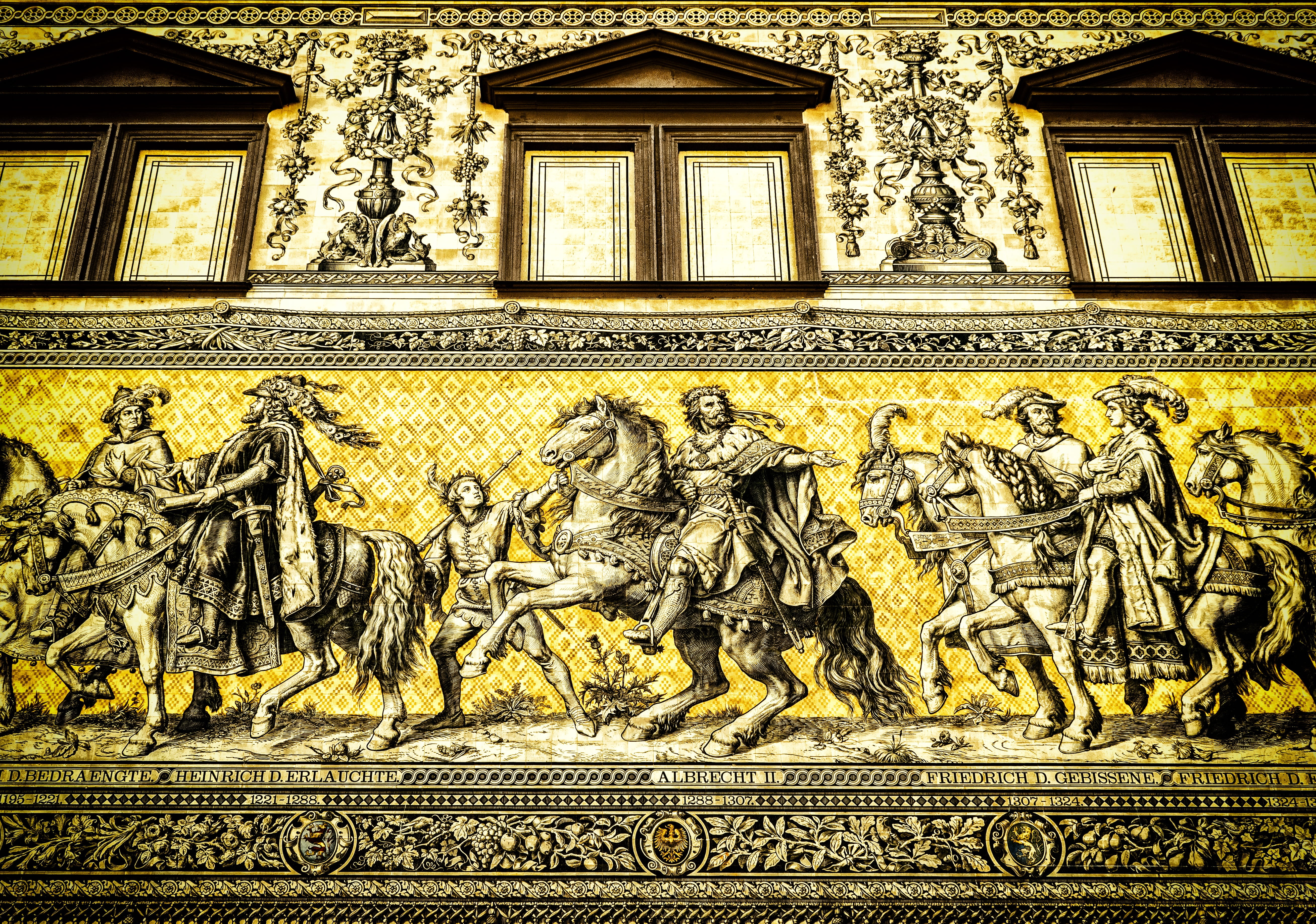 architecture And Buildings, craft, mural, sculpture, royal person, suspect, carving - craft product, princes, building exterior, architectural feature, HD Wallpaper