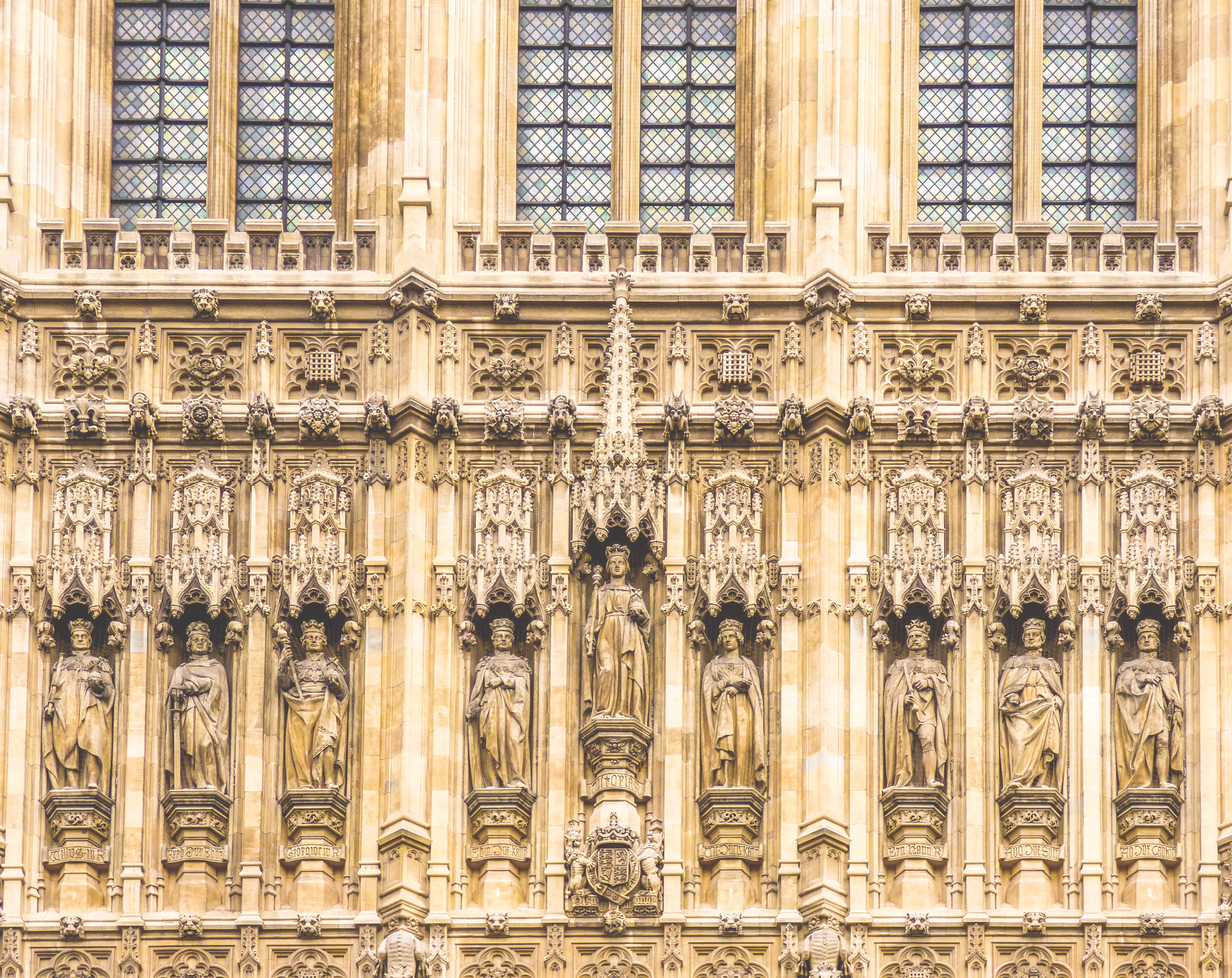 daylight, day, built structure, decoration, low angle view, the past, carving, sculptures, place of worship, windows, tourist destination, furniture, wall, HD Wallpaper