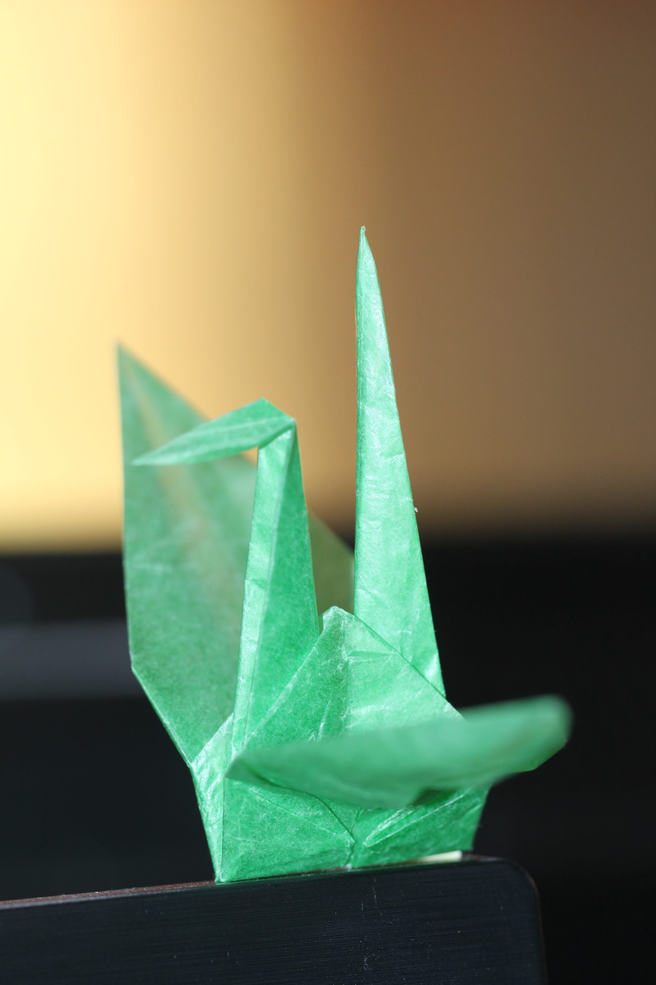 2K, creativity, handwork, paper cranes, nature, leaf, origami, representation, table, food and drink, bird, focus on foreground, green color, still life, Phone HD Wallpaper