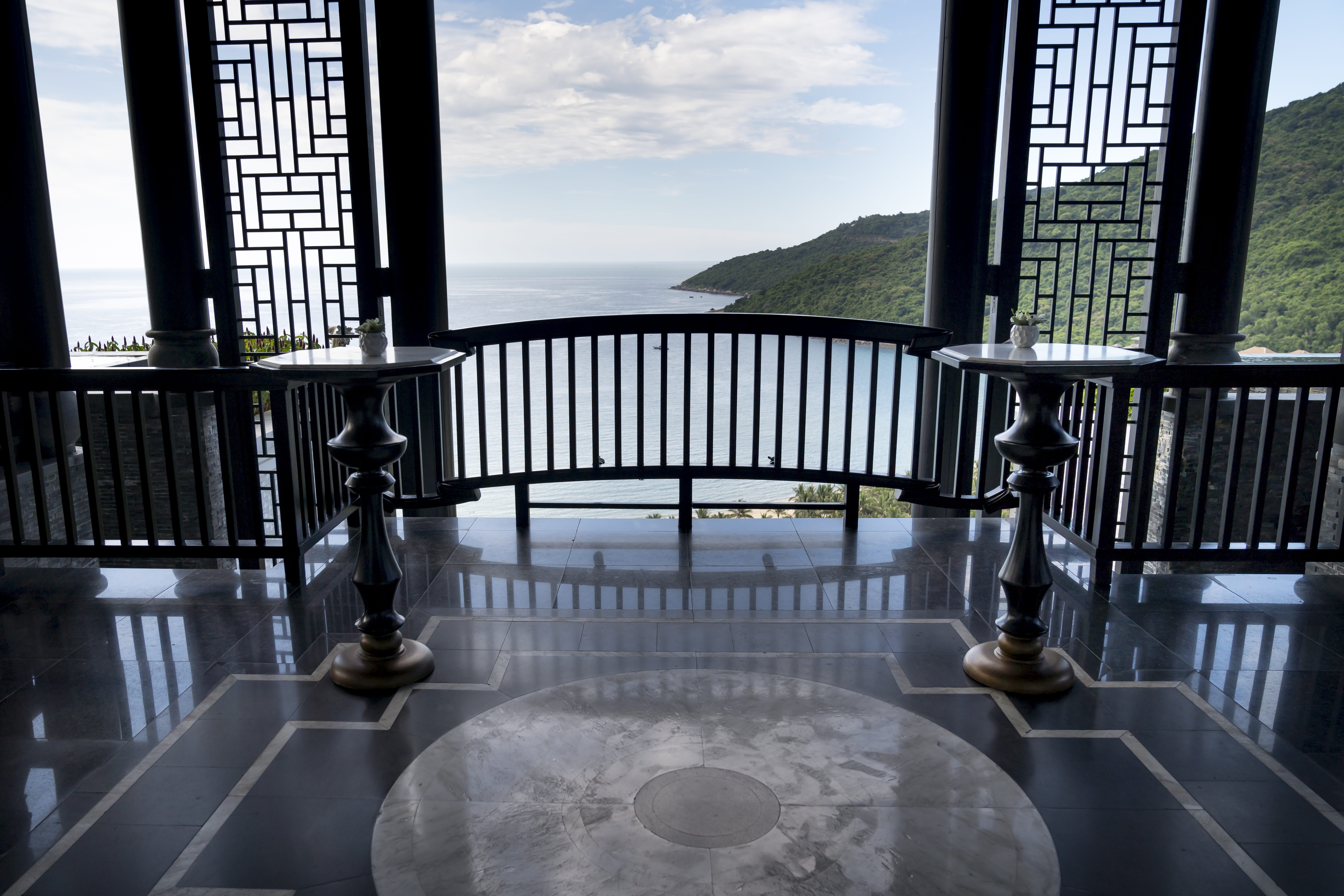 da nang, indoors, built structure, indoor, railing, living room, home, metal, nice, day, modern, holiday, intercontinental, luxury, architecture, empty, HD Wallpaper