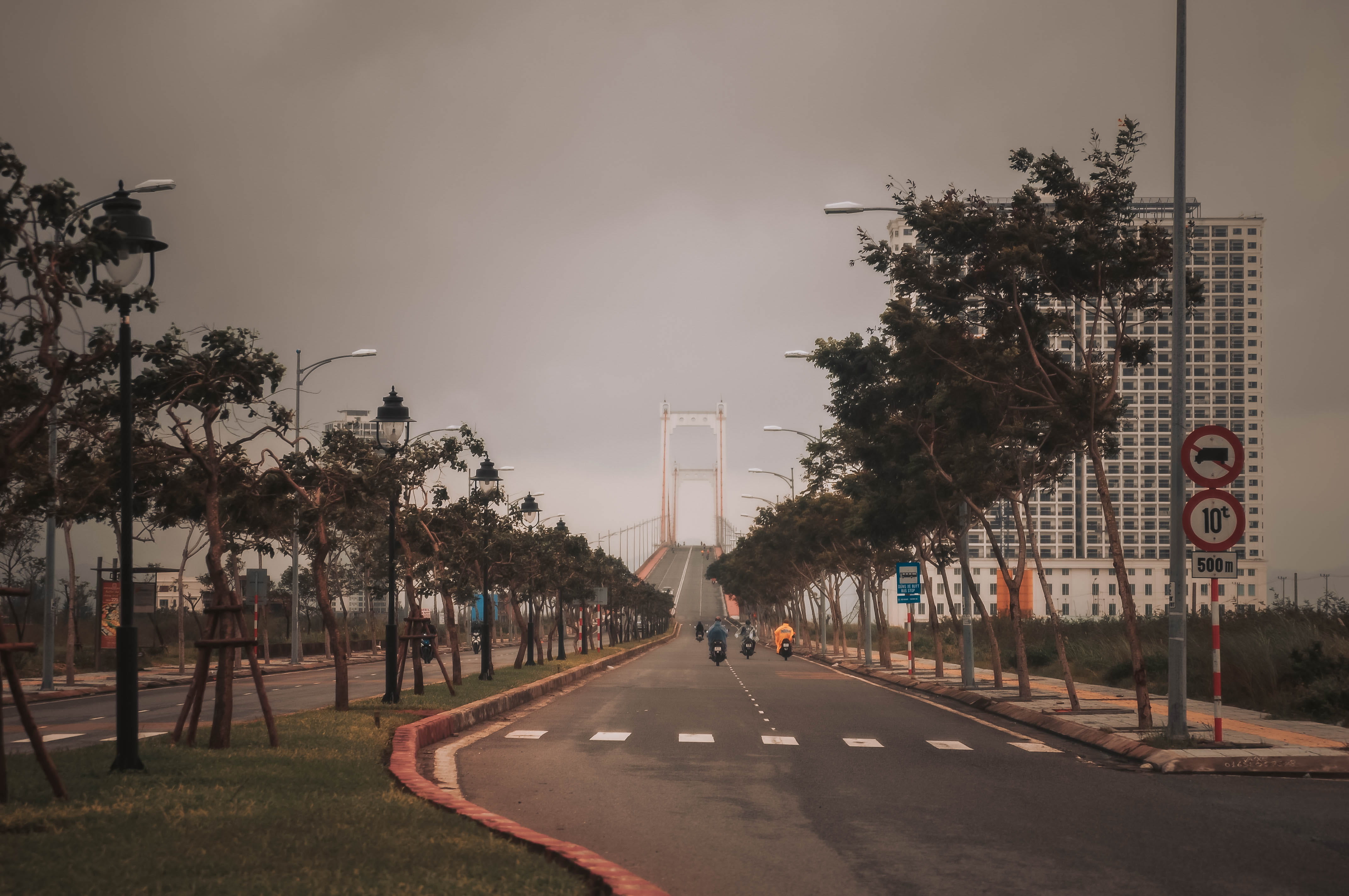 outdoors, symbol, communication, tree, sign, the way forward, built structure, nature, street, group of people, sky, wind, incidental people, bridge, direction, HD Wallpaper
