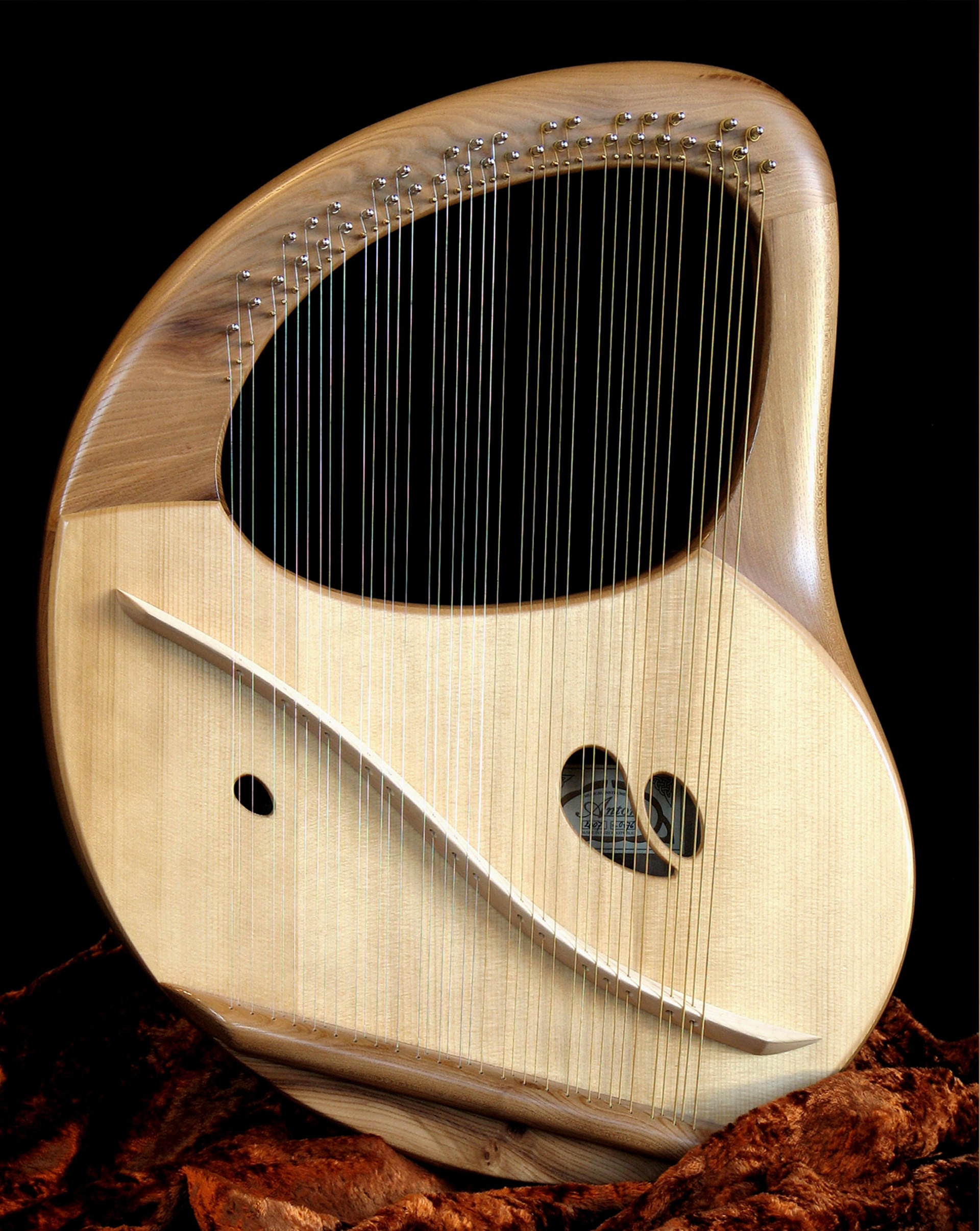 handwork, art, string, musical instrument, shape, instrument, indoors, close-up, single object, 1080P, guitar, carpentry, musical equipment, no people, Phone HD Wallpaper