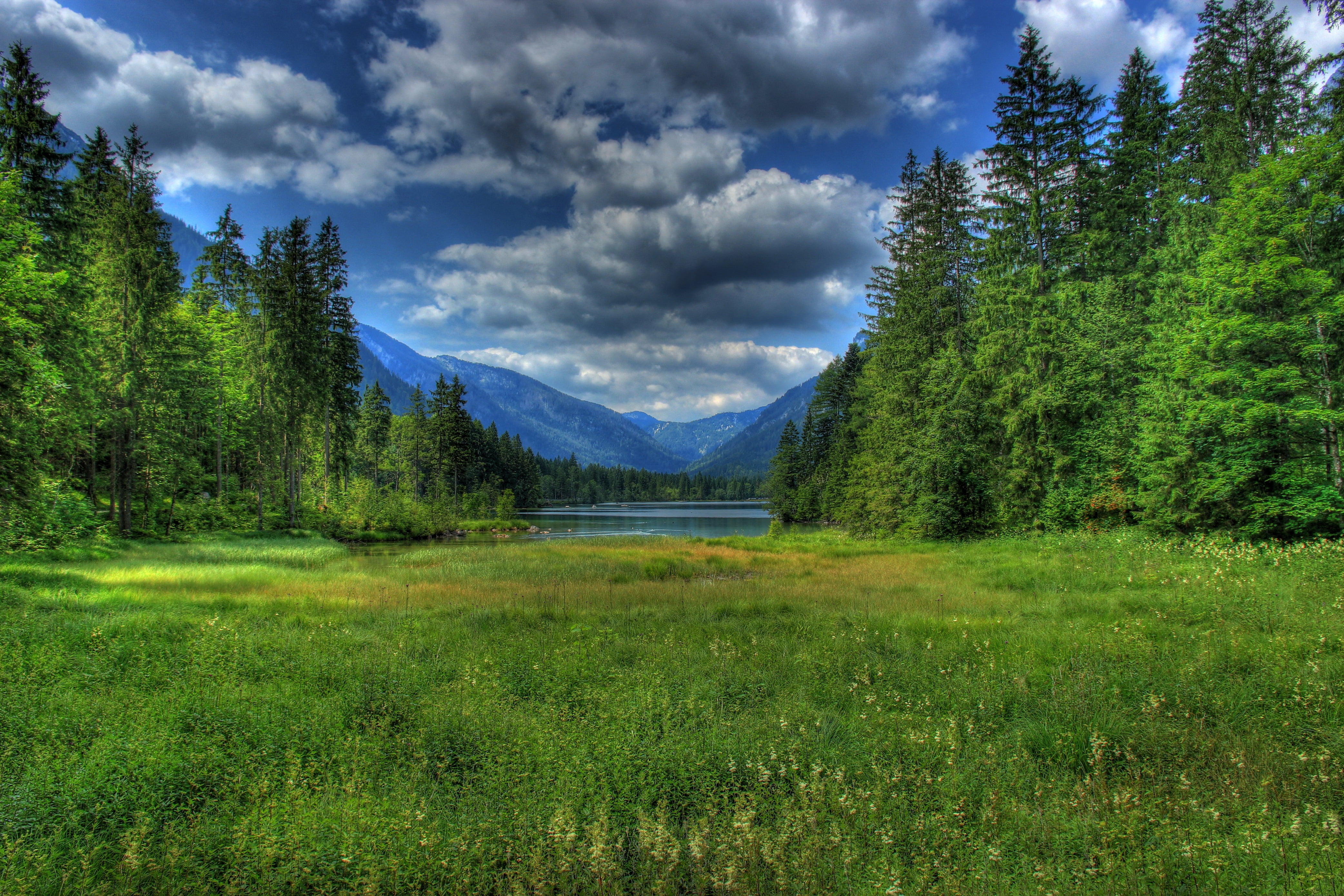 summer, water, non-Urban Scene, mountain Range, tranquil Scene, cloud - Sky, clouds, Bayern, scenics, 4K, lake, land, green, plant, mountain, blue, meadow, HD Wallpaper