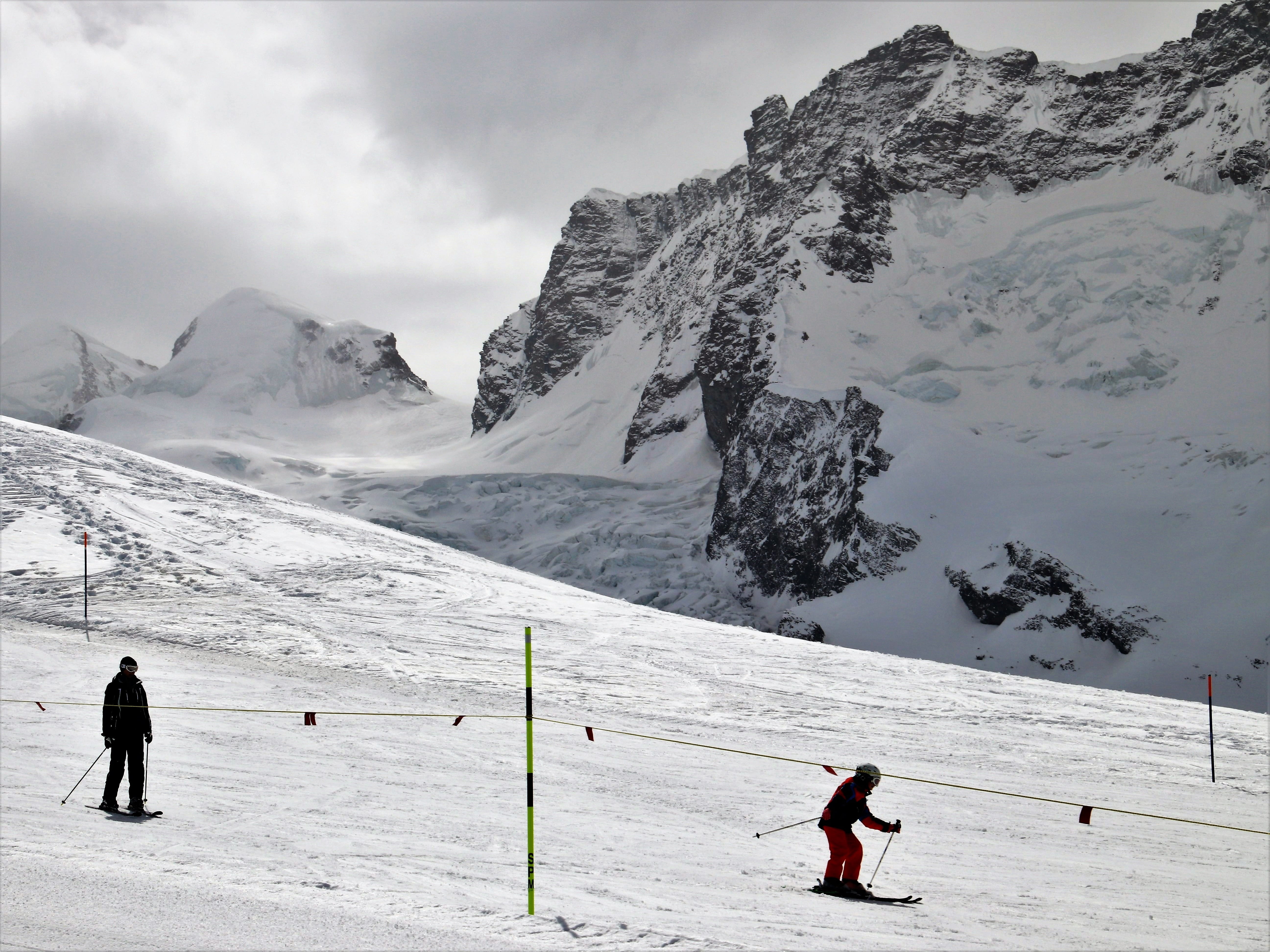 snow, winter sports, outdoors, relax, zermatt, leisure activity, relaxation, warm clothing, health, winter sport, mountain, ice, ski lift, treatment, the alps, HD Wallpaper
