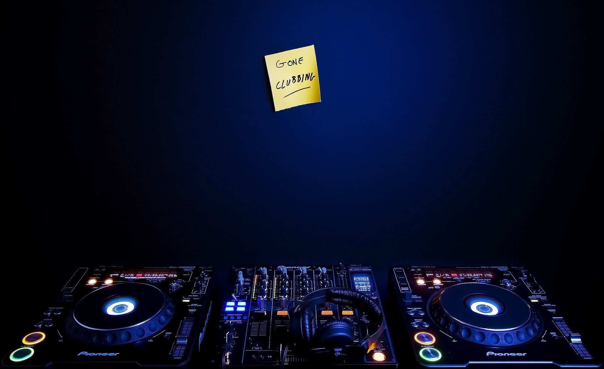 close-up, 1080P, dj, Gone, variation, indoors, nightlife, pioneer, copy space, no people, group of objects, equipment, text, sign, arts culture and entertainment, HD Wallpaper