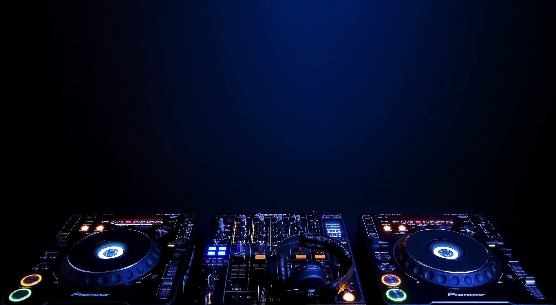 communication, electrical equipment, 1080P, console, illuminated, dj, arts culture and entertainment, no people, photography themes, Music, black, mixing, HD Wallpaper
