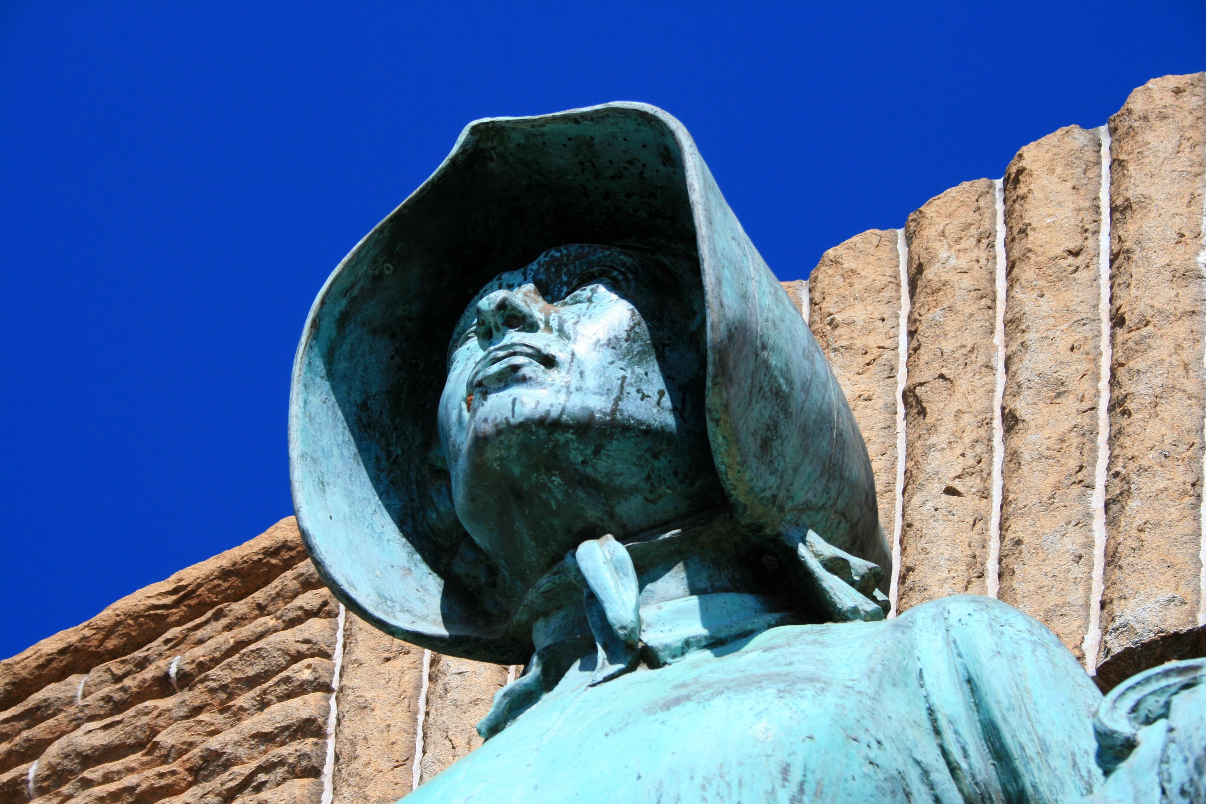 bronze, history, travel, close-up, sky, statue, travel destinations, family, craft, low angle view, 4K, voortrekker monument, male likeness, art and craft, HD Wallpaper