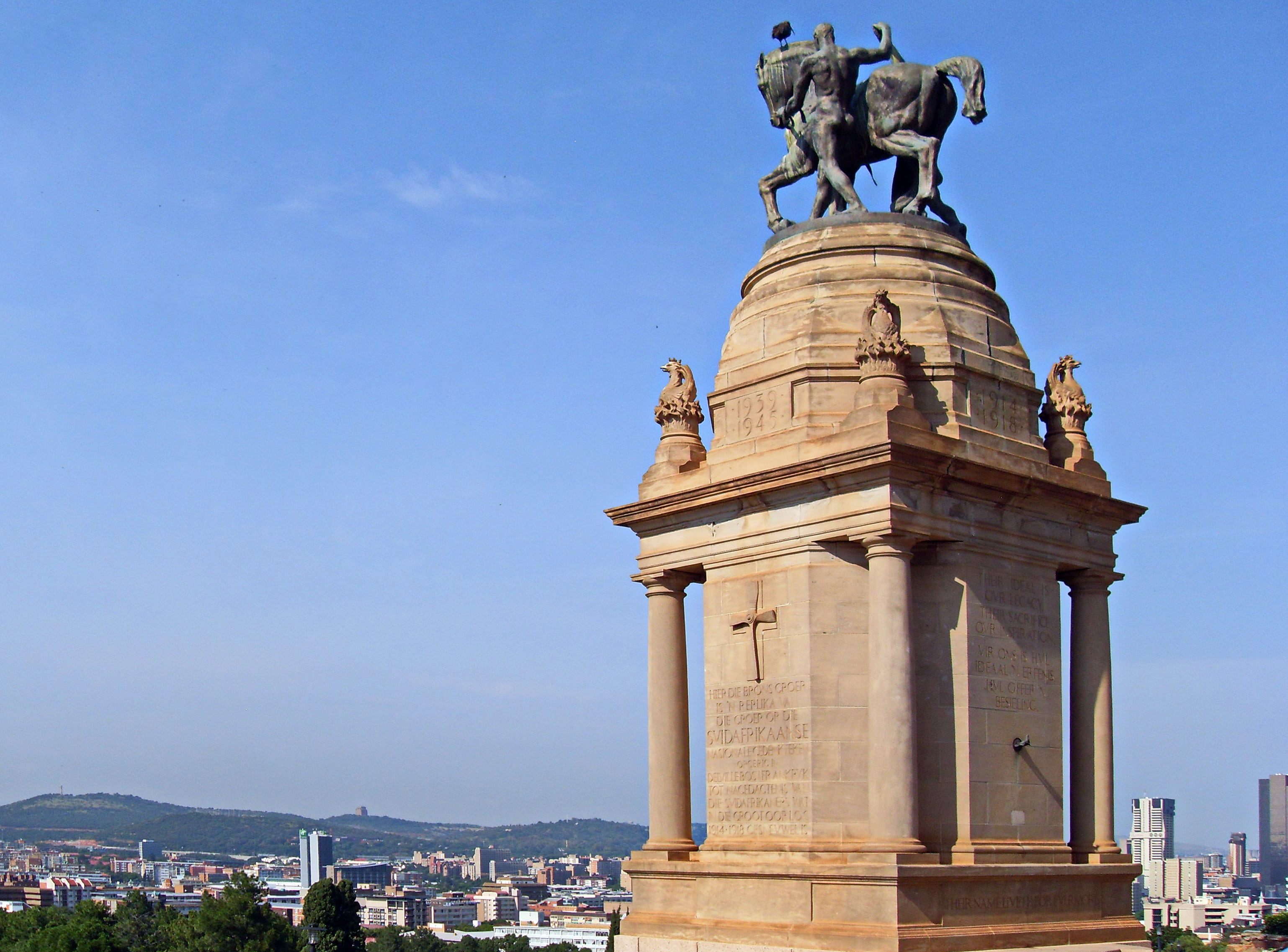 built structure, travel destinations, pretoria, creativity, sky, monument, history, no people, architecture, human representation, memorial, representation, HD Wallpaper