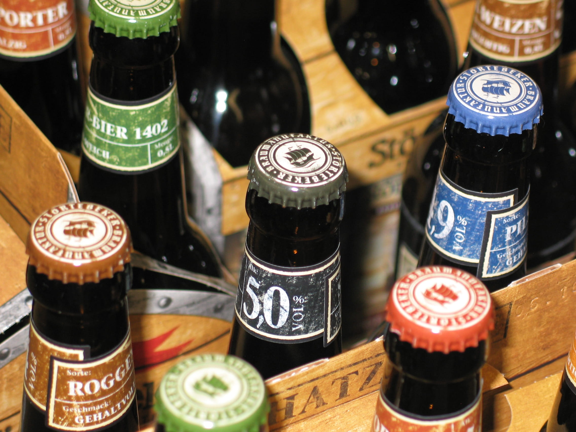 variation, alcoholic, beer, indoors, new years eve, order, purchasing, no people, food and drink, party, choice, restaurant, new years day, focus on foreground, HD Wallpaper