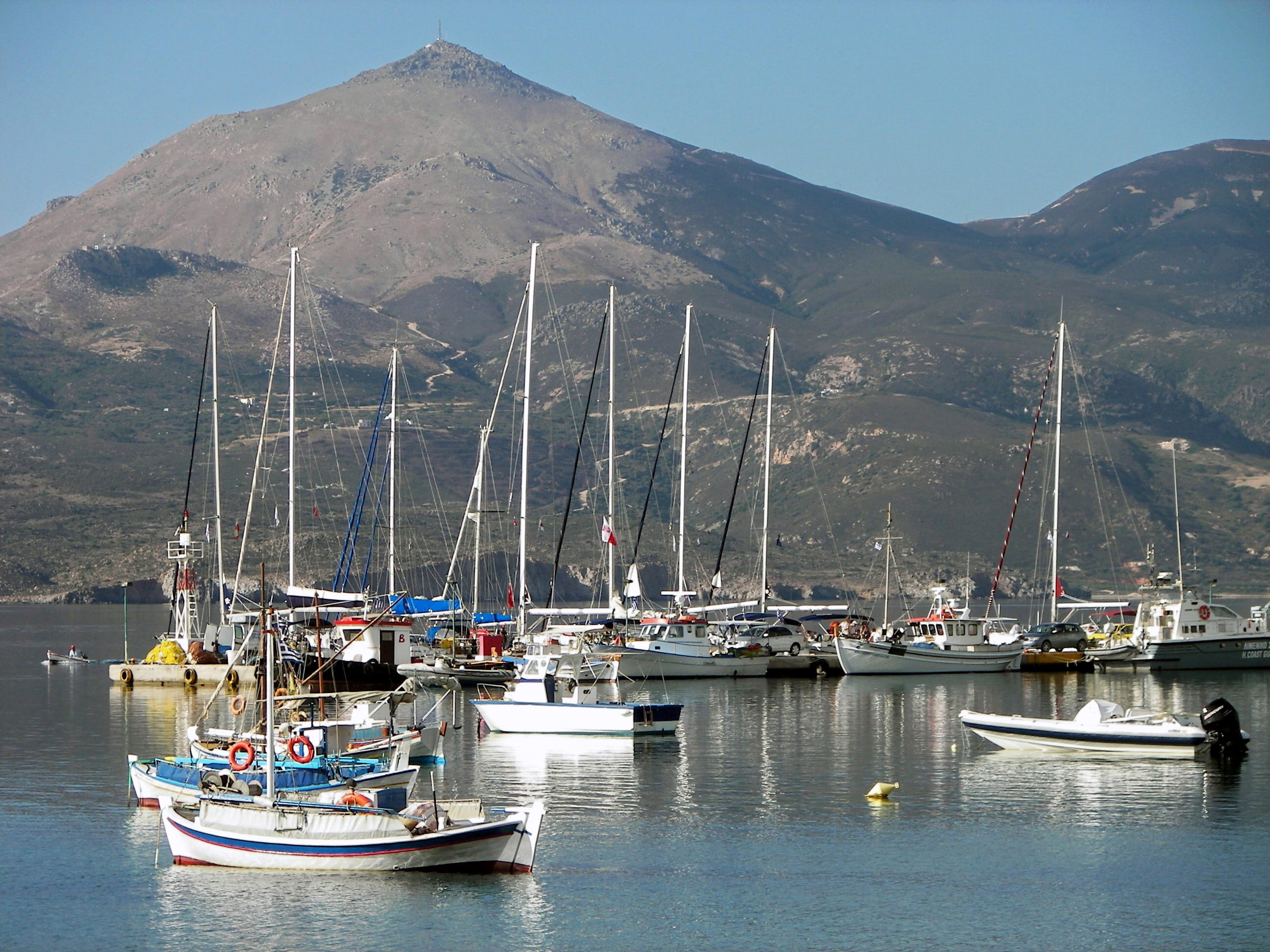 sky, port motifs, island hopping the aegean sea, mode of transportation, no people, sailing boats, sea, mountain, yacht, light, odysseus, hellas, adamas, HD Wallpaper