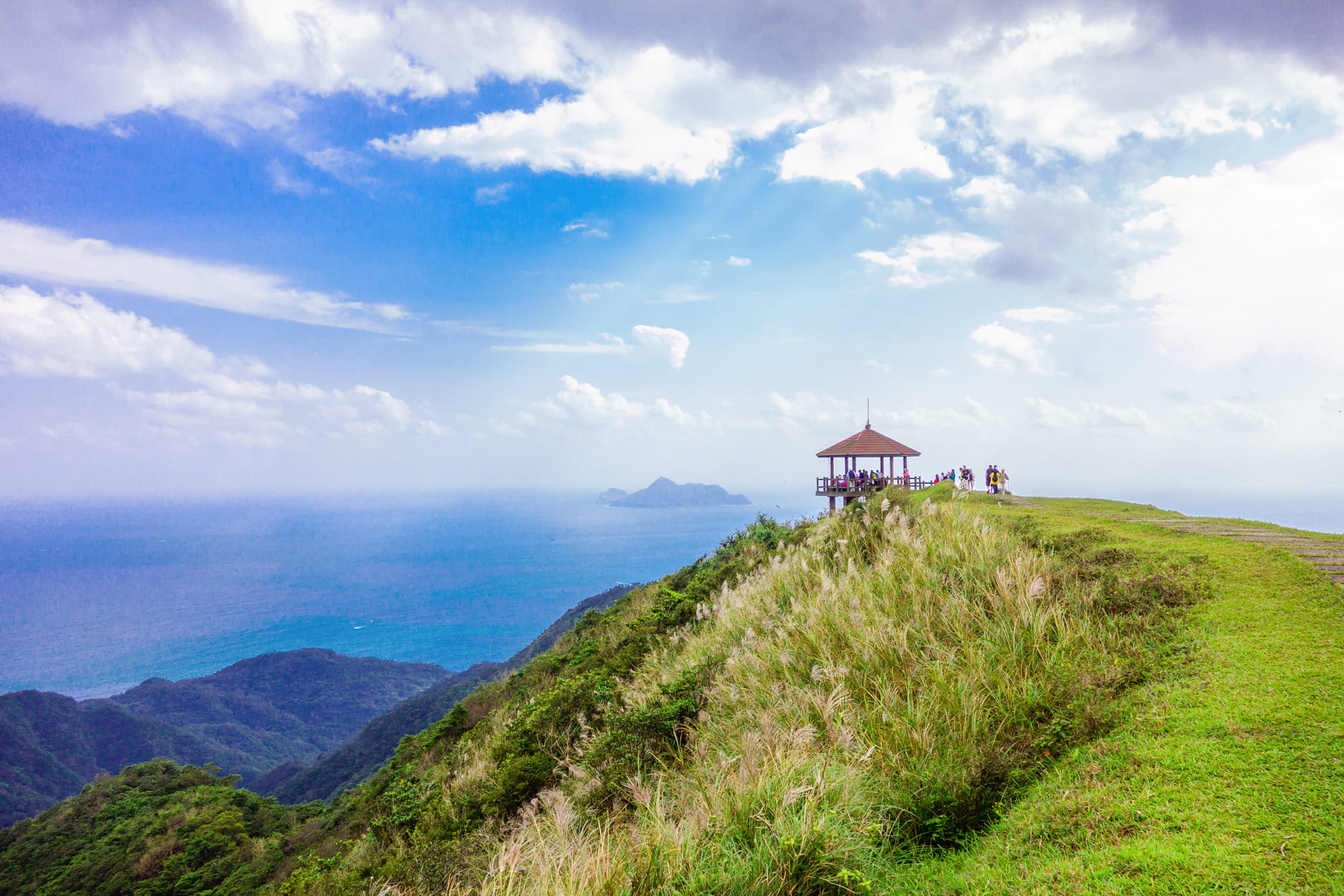travel destinations, water, hill, photography, no people, architecture, top, gazebo, outdoor, brown, daytime, cloud, cloud - sky, scenics - nature, tranquility, HD Wallpaper