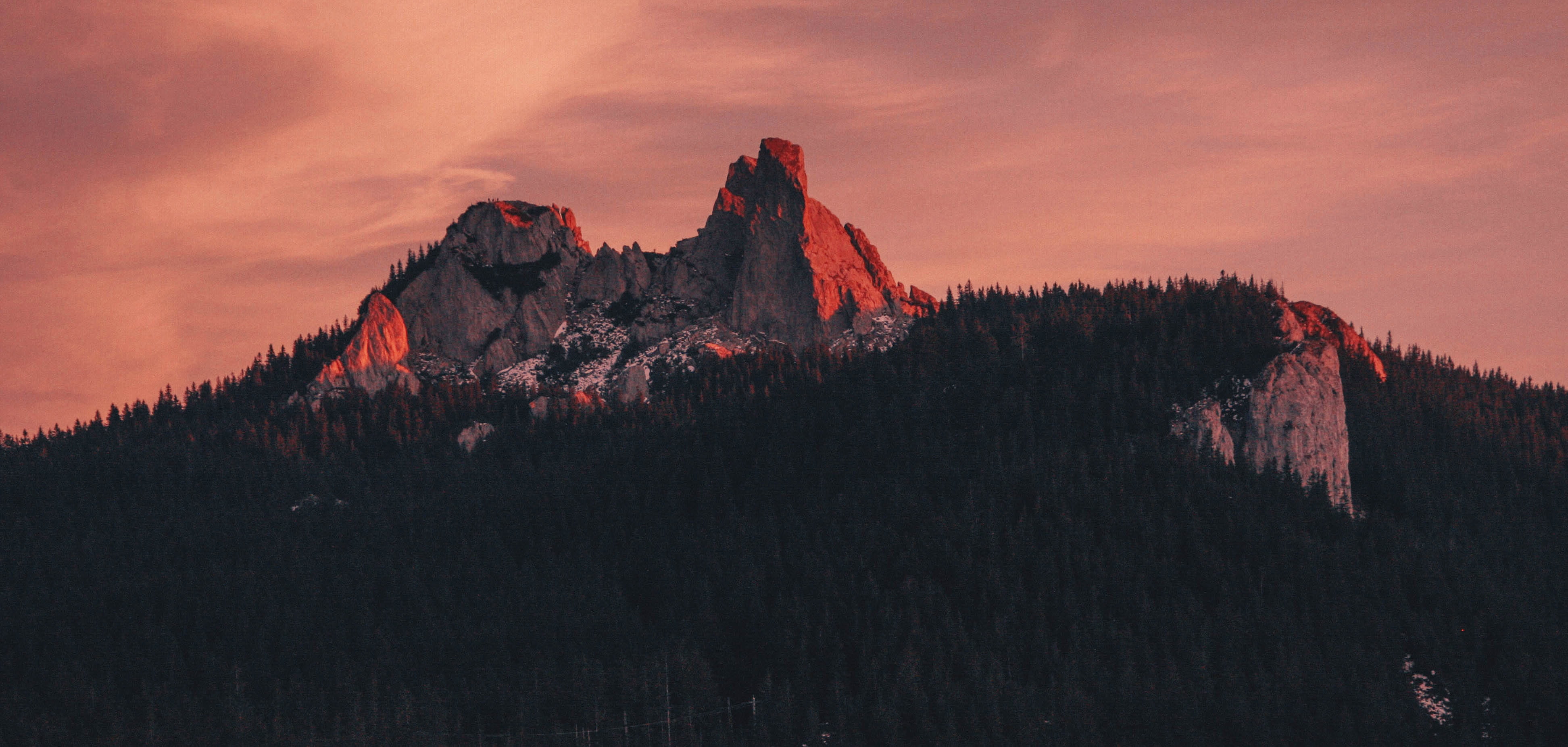 covered, outdoors, 4K, mountain, plant, scenics - nature, nature, ridge, sunset, sky, rocks, solid, pine tree, highland, cliff, sun, rock - Object, trees, HD Wallpaper
