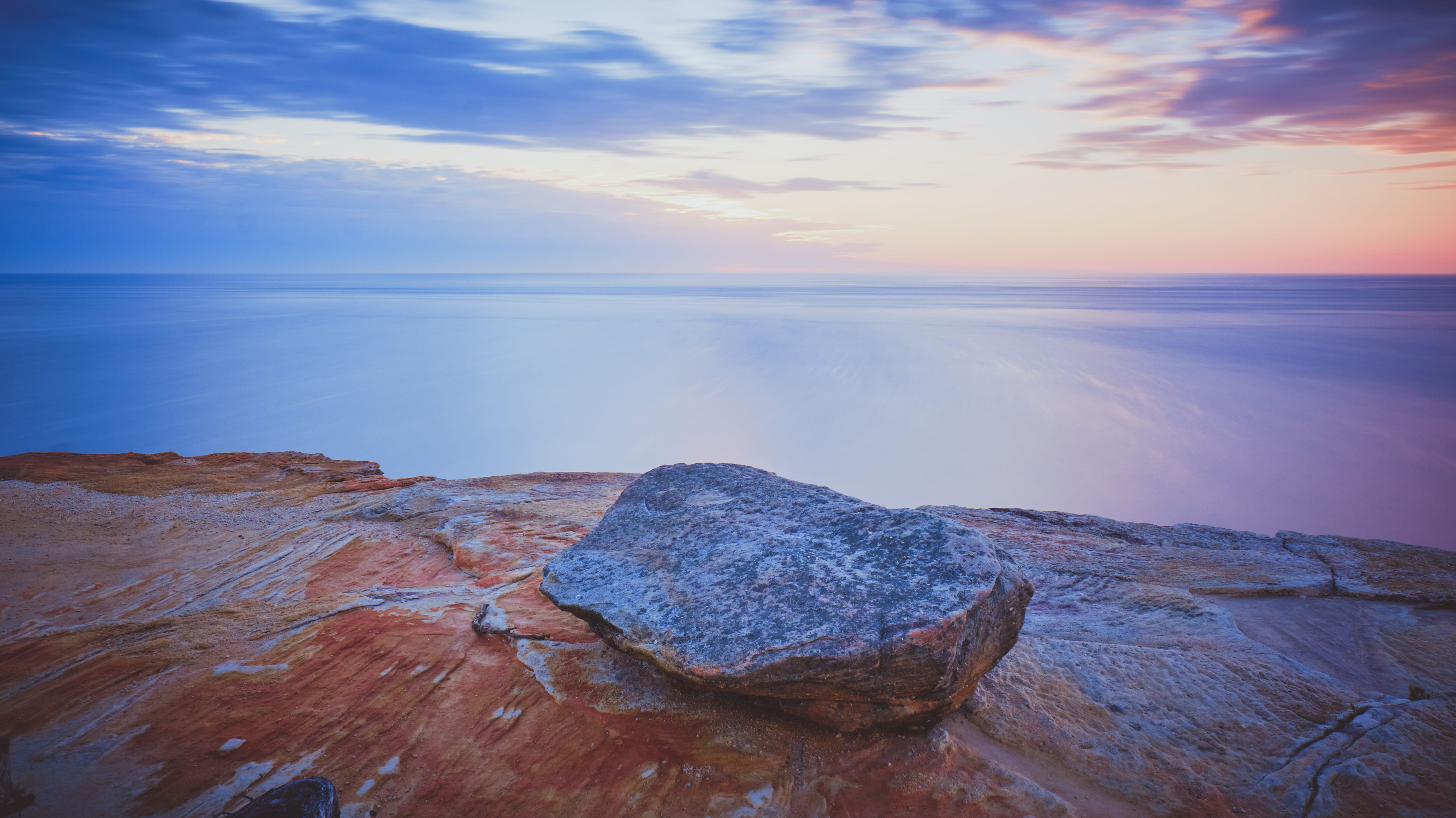 non-urban scene, cliff, beach, scenics - nature, brown, beauty in nature, land, tranquil scene, outdoors, daytime, horizon, rock - object, solid, dusk, HD Wallpaper