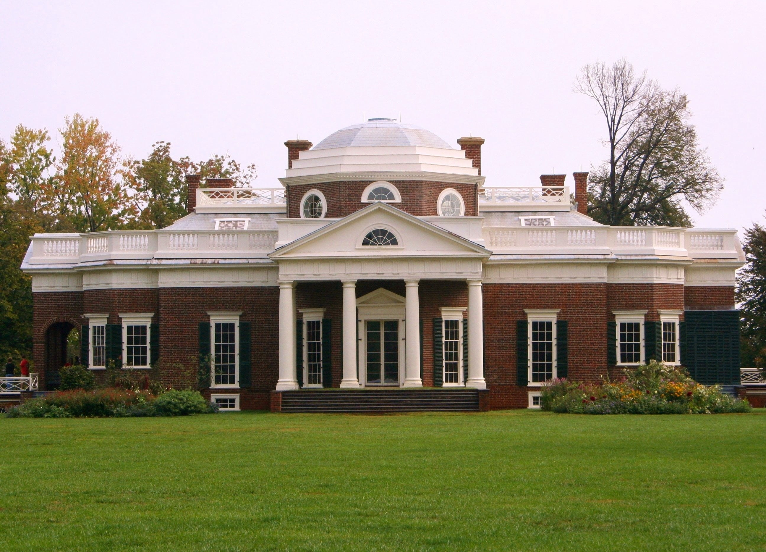building exterior, day, building, nature, green color, museum, monticello, mansion, lawn, architecture, grass, 2K, outdoors, residential district, built structure, HD Wallpaper