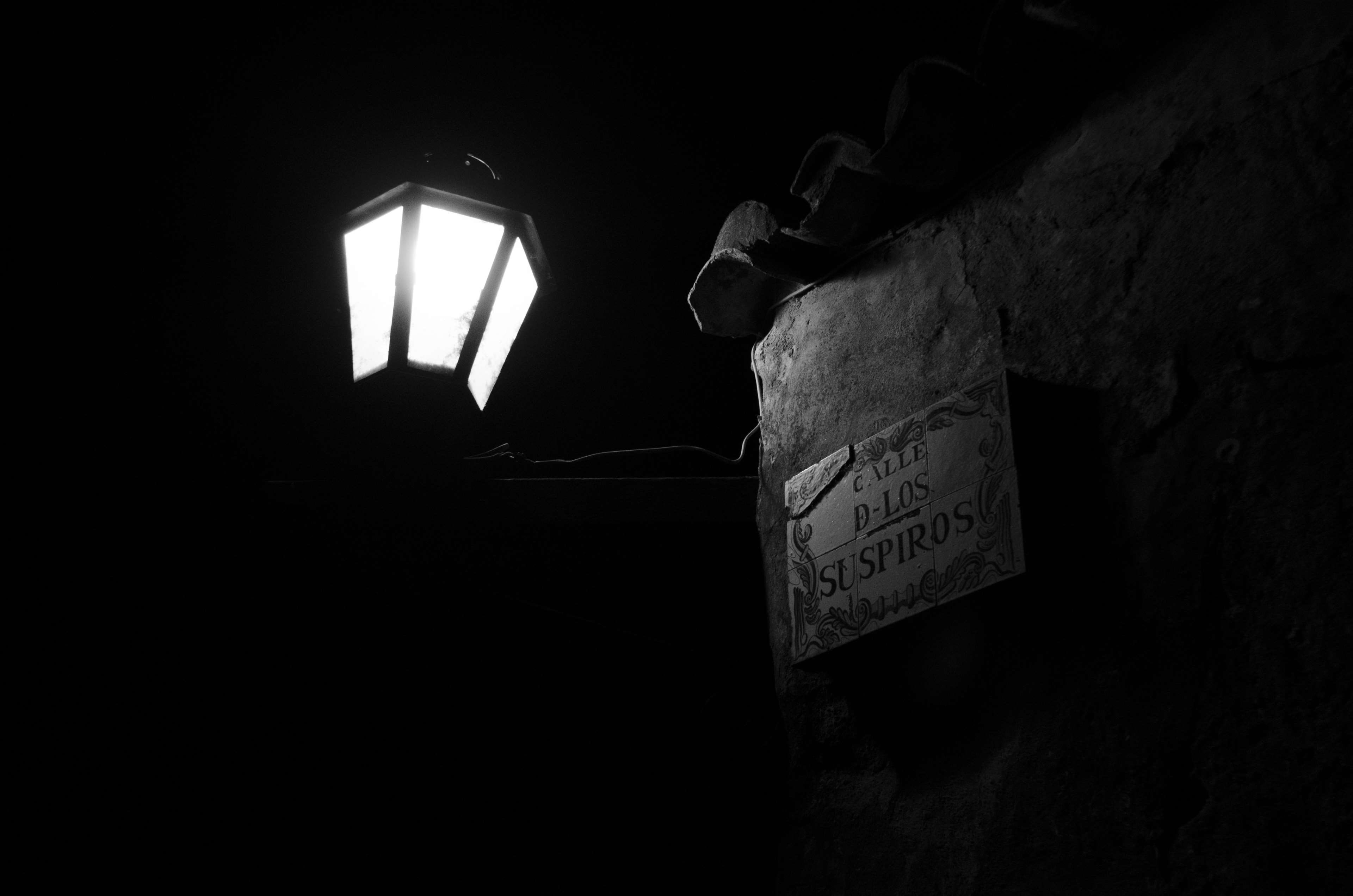 colonia, night, copy space, western script, lamp, information sign, indoors, history, no people, the past, illuminated, lamp post, information, dark, lighting equipment, HD Wallpaper