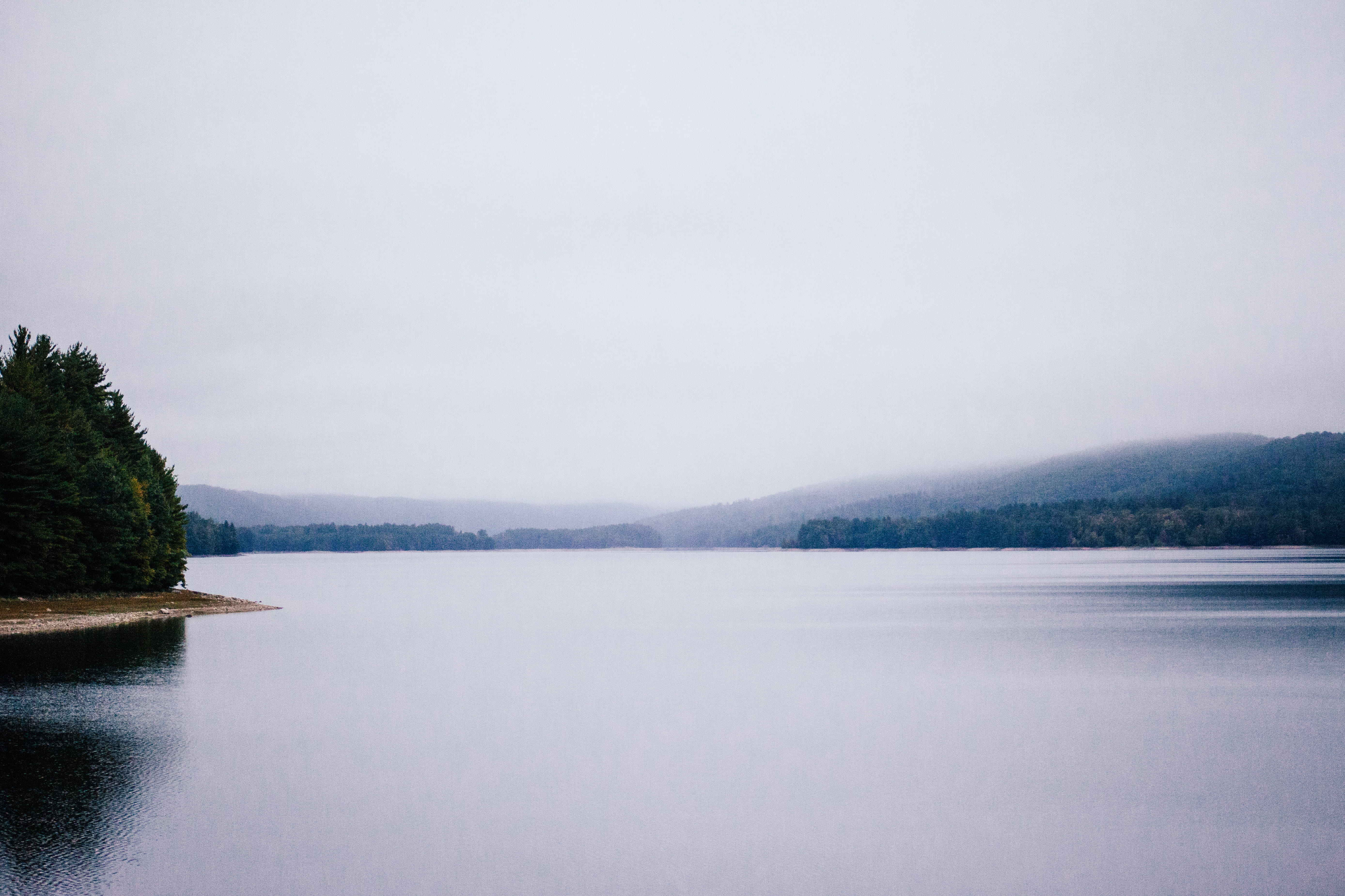 copy space, fog, foggy, no people, side, green, reflection, north, nature, non-urban scene, pond, idyllic, mountain, view into land, ever, 5K, east, northwest, HD Wallpaper