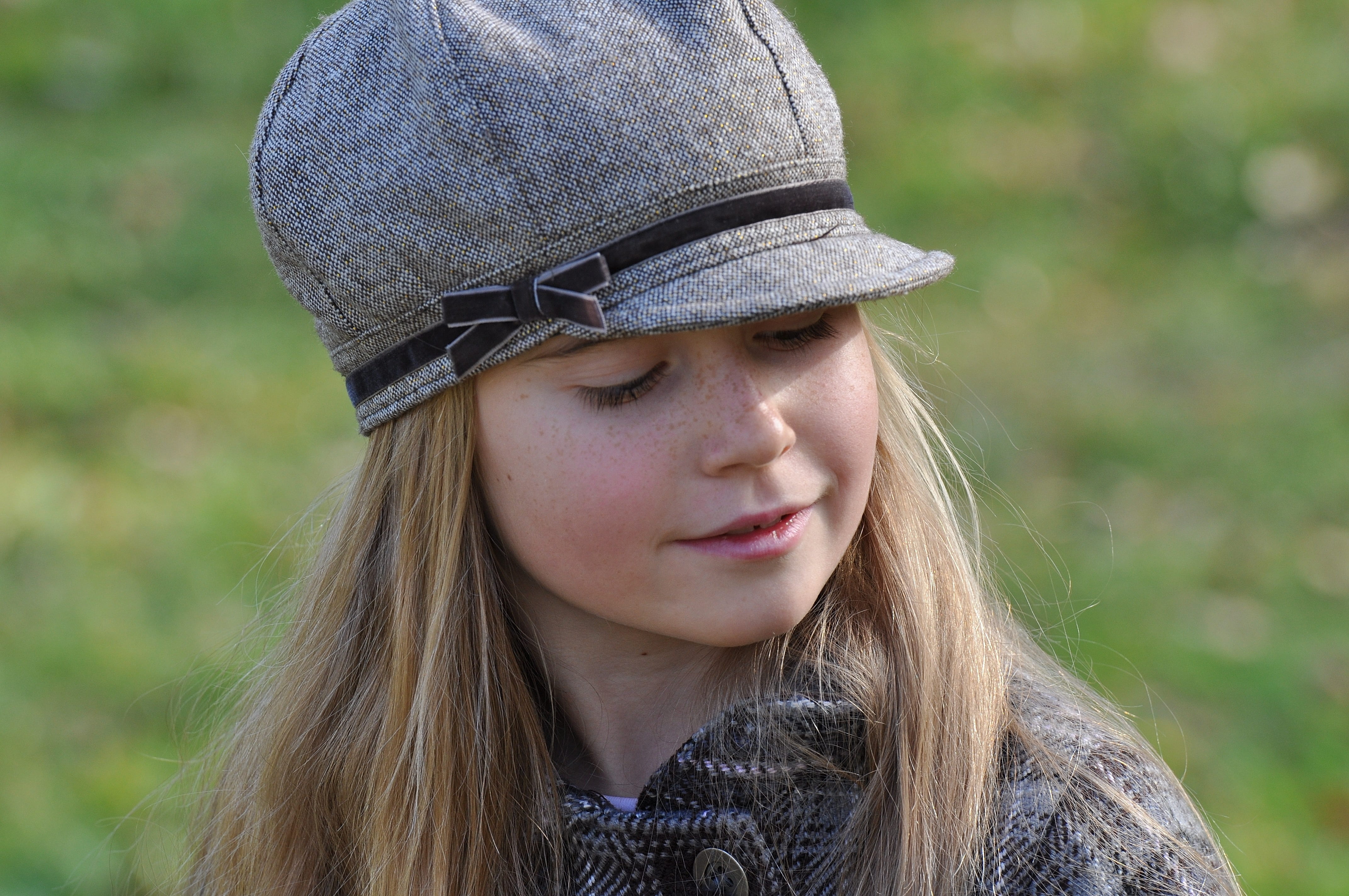 women, girl, coat, headshot, focus on foreground, real people, wearing, beautiful woman, hairstyle, hat, teenager, day, blond, young adult, grey, 4K, clothing, HD Wallpaper
