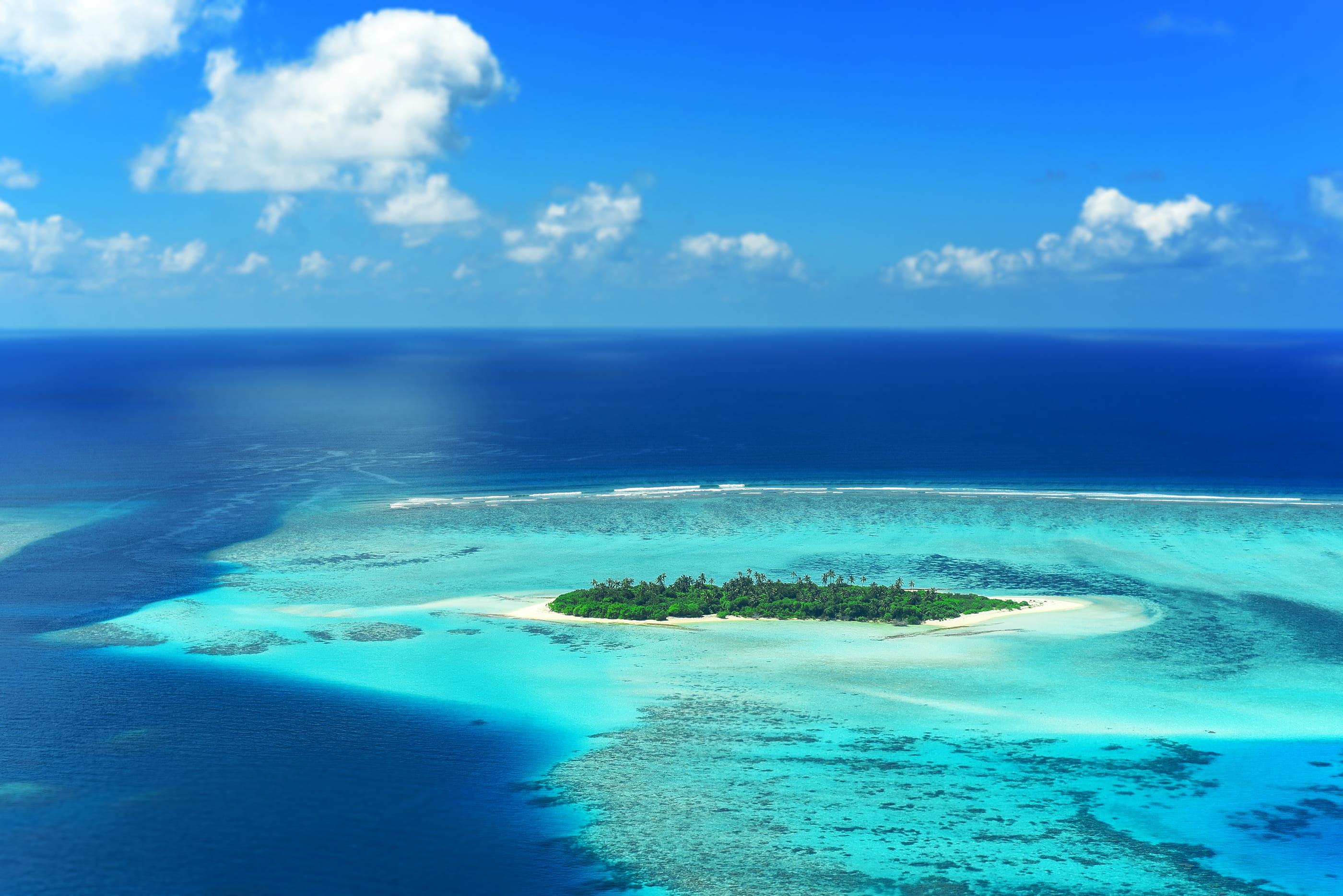 lagoon, beach, outdoors, horizon, horizon over water, tropical, seascape, day, 2K, beauty in nature, sea, tranquil scene, idyllic, from above, photography, HD Wallpaper