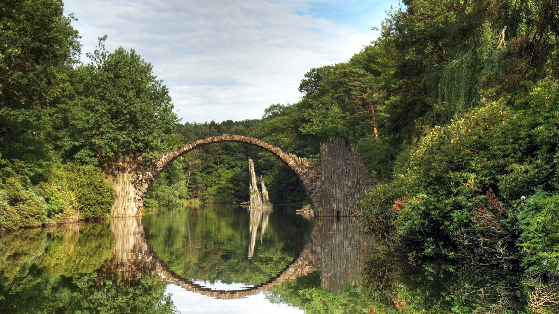 tourism, reflection, growth, clouds, 1080P, tree, forest, scenic, day, summer, country, arch, landscape, city, europe, plant, bridge - man made structure, HD Wallpaper